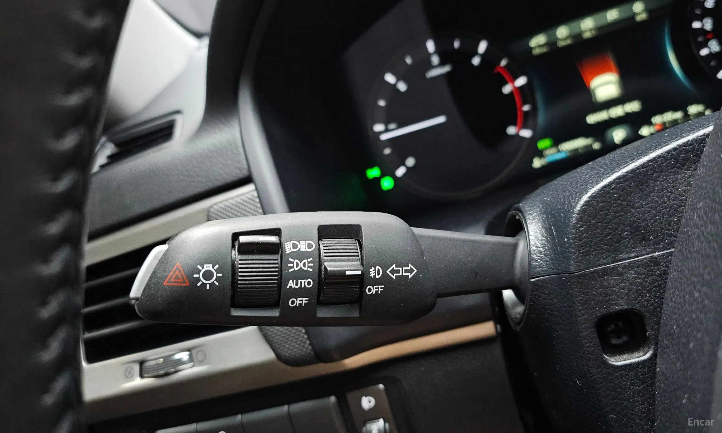 KG Mobility (SsangYong) Rexton Sports превью 17