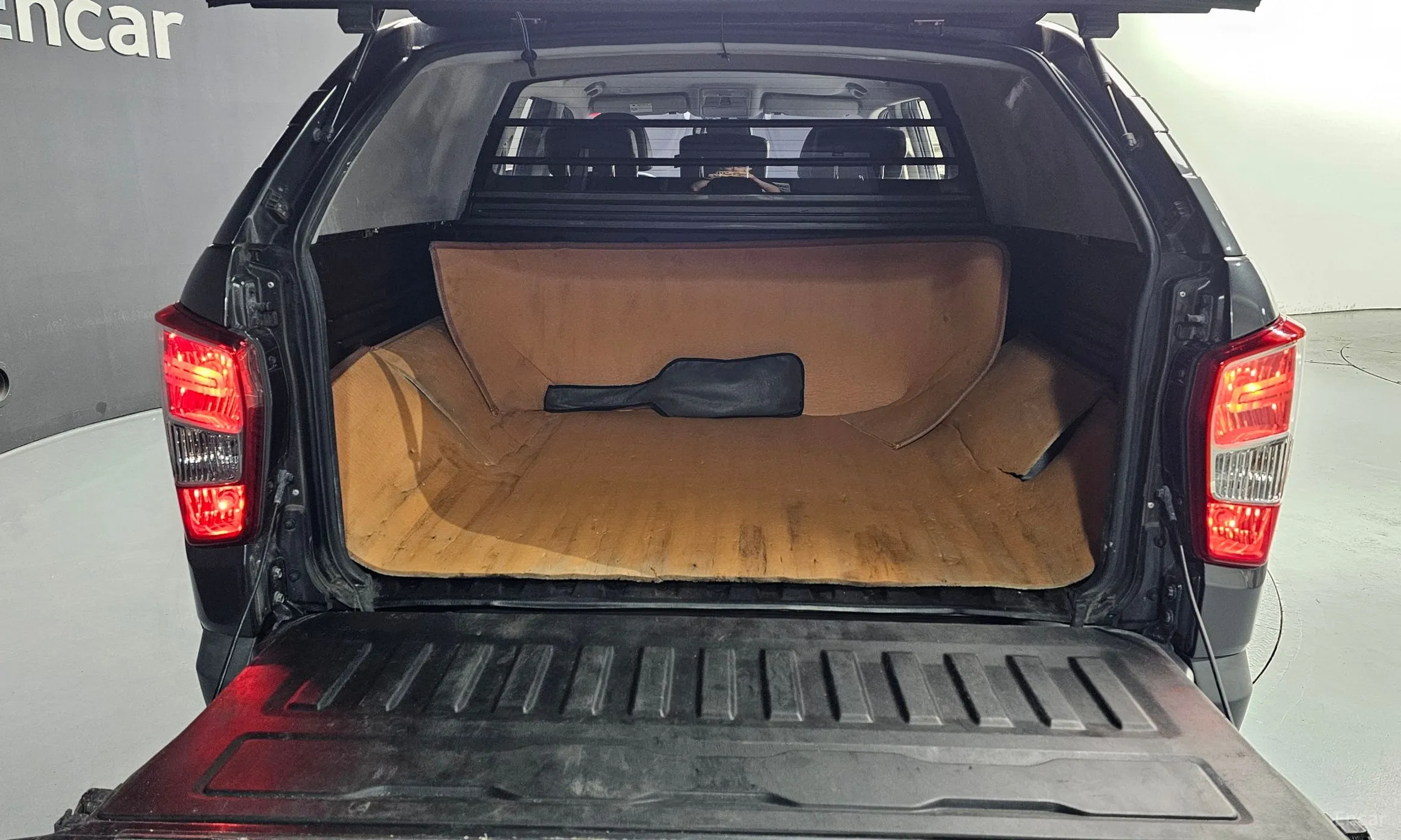 KG Mobility (SsangYong) Rexton Sports превью 20