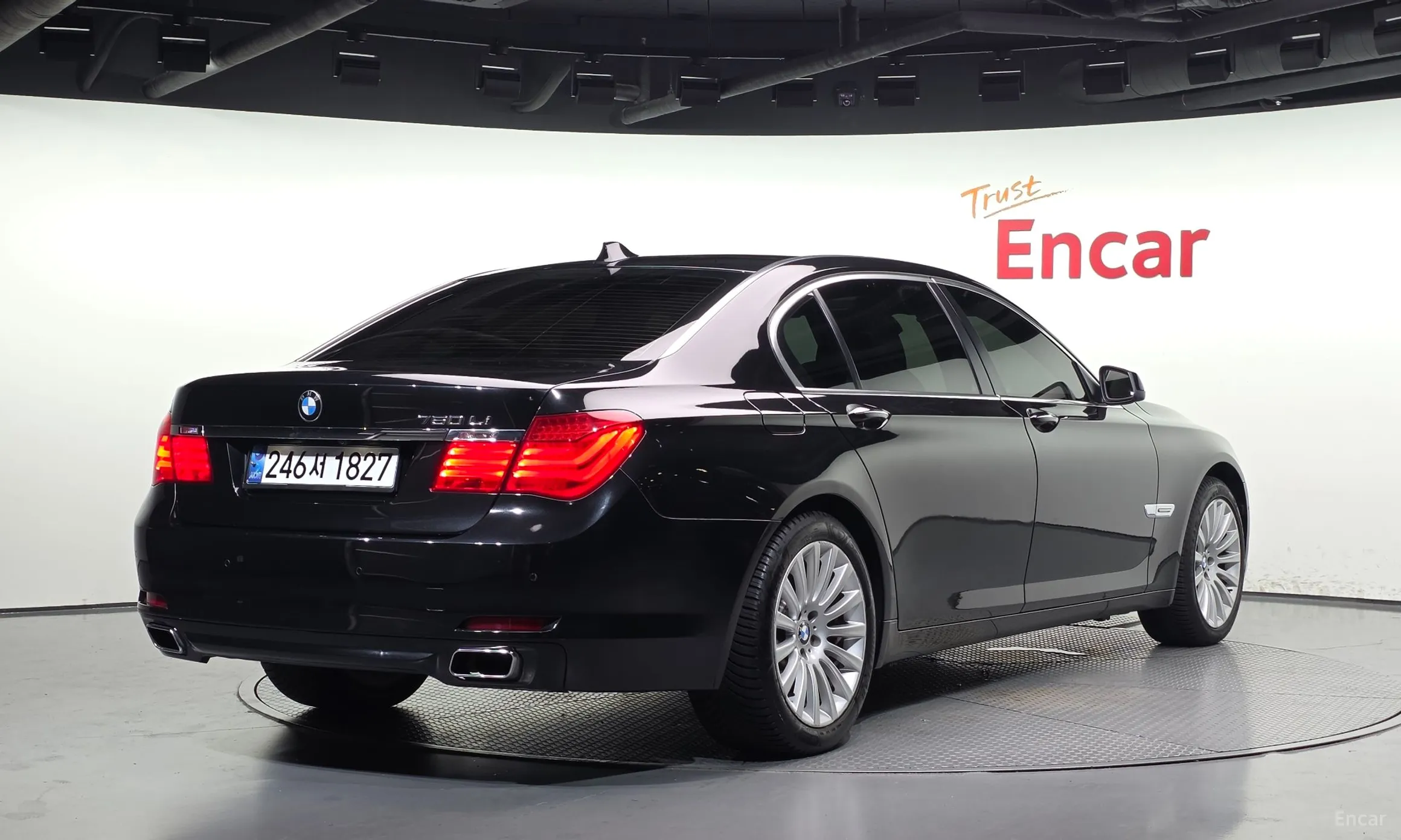 BMW 7 Series (F01)