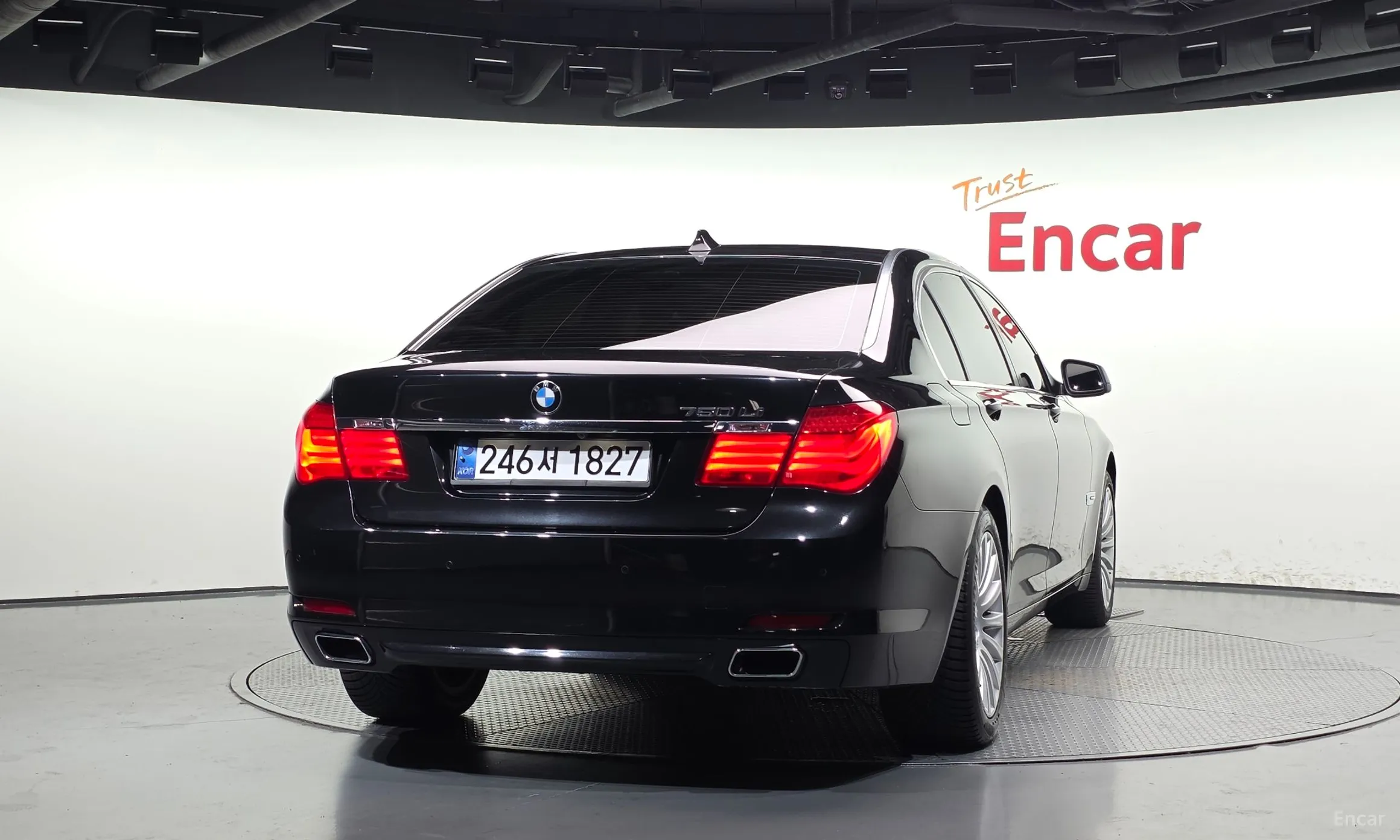 BMW 7 Series (F01) превью 4