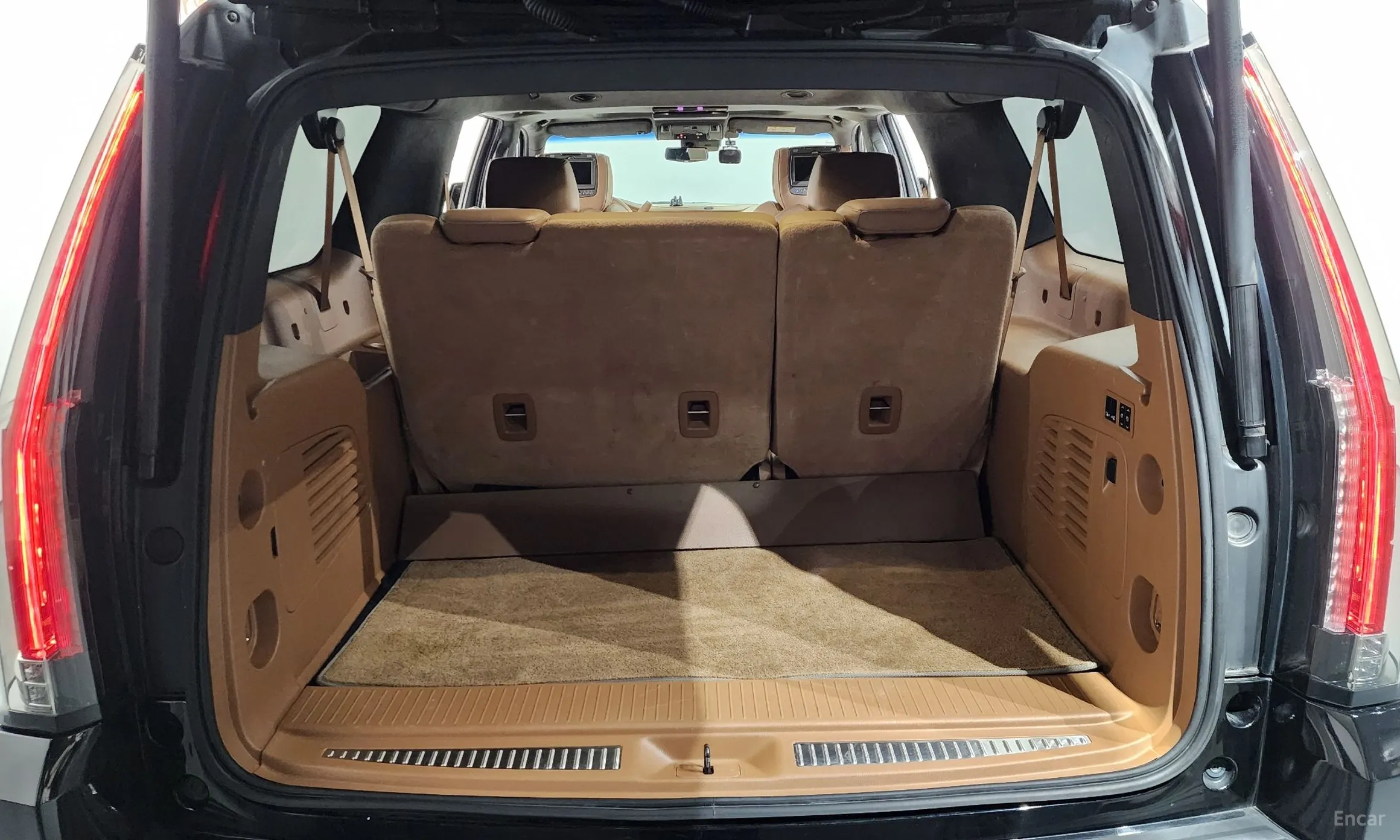 Cadillac Escalade превью 20