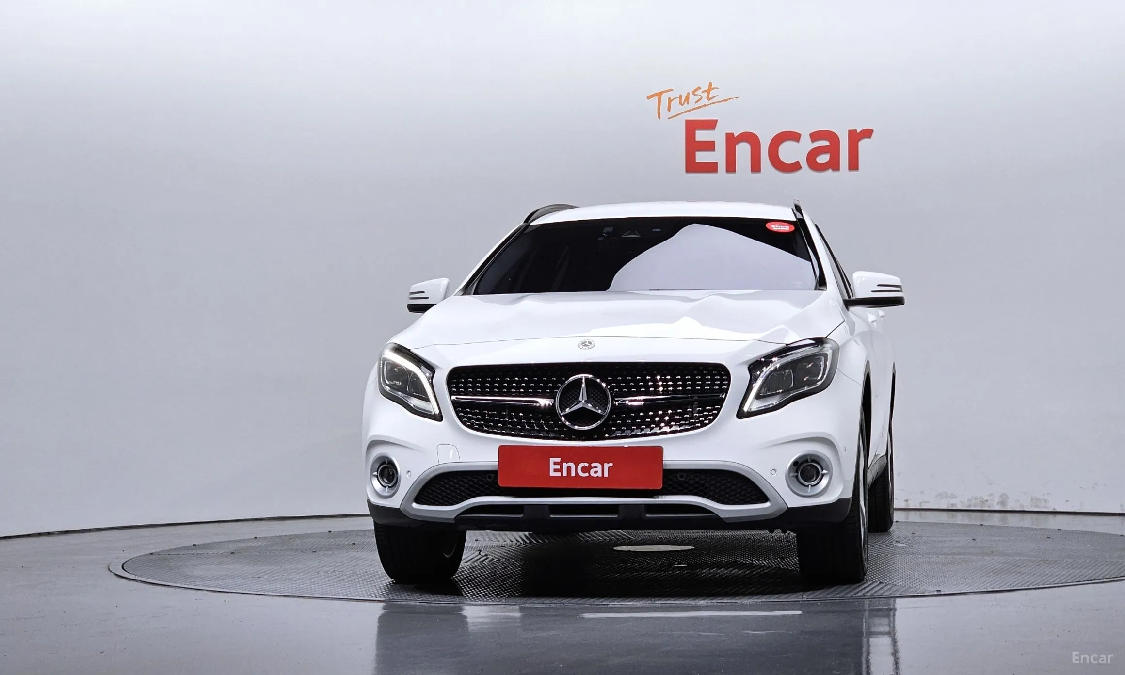 Mercedes Benz GLA-Class X156 превью 3