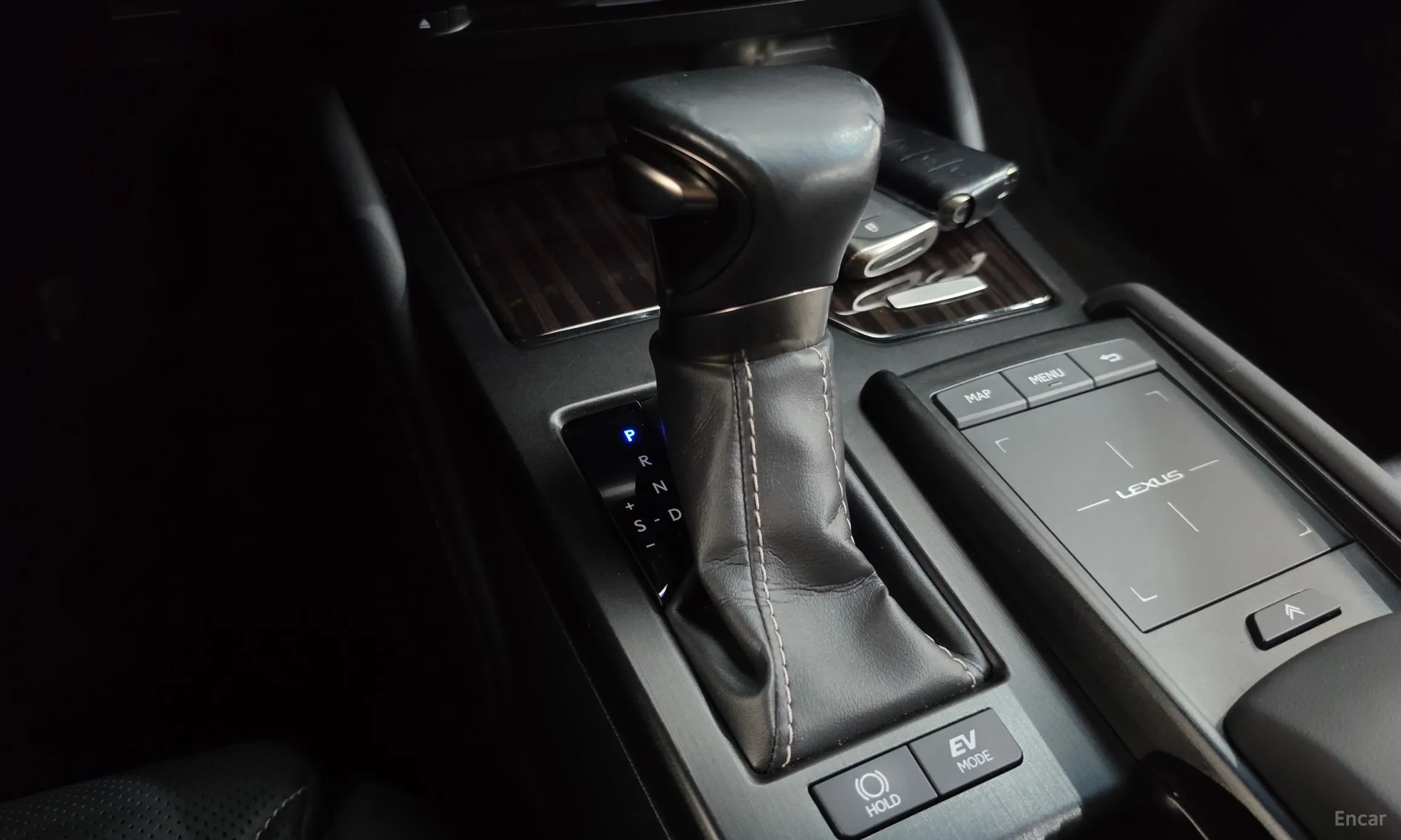 Lexus ES300h 7th Generation превью 9