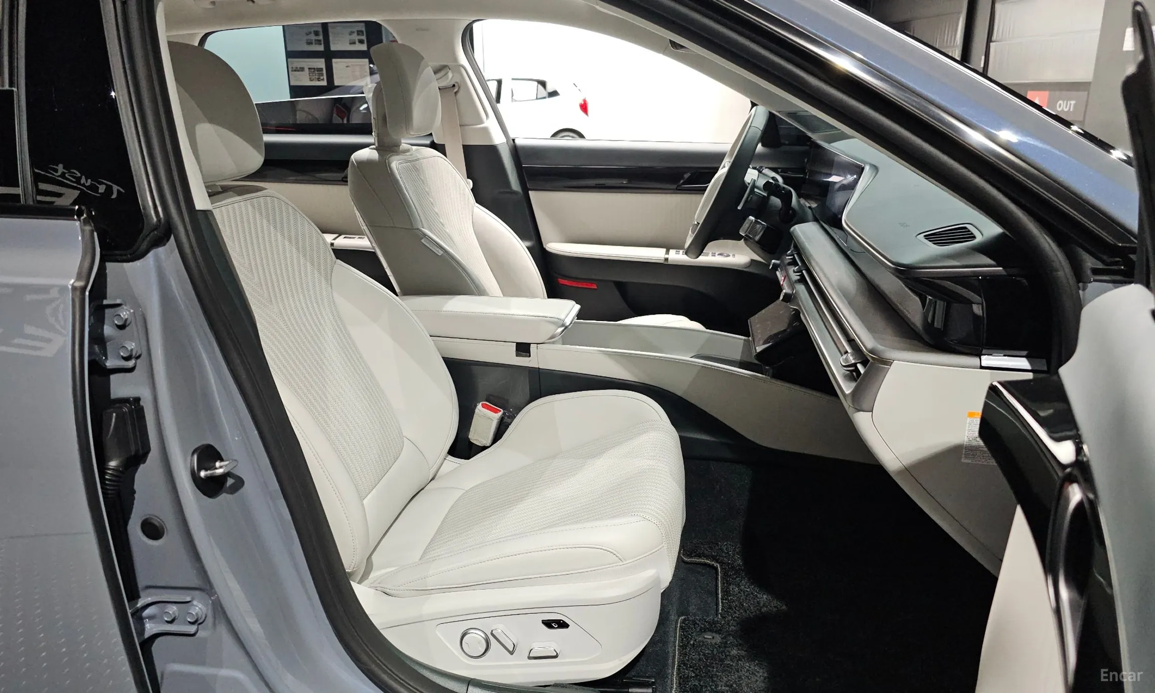 Hyundai Grandeur Hybrid (GN7) превью 12