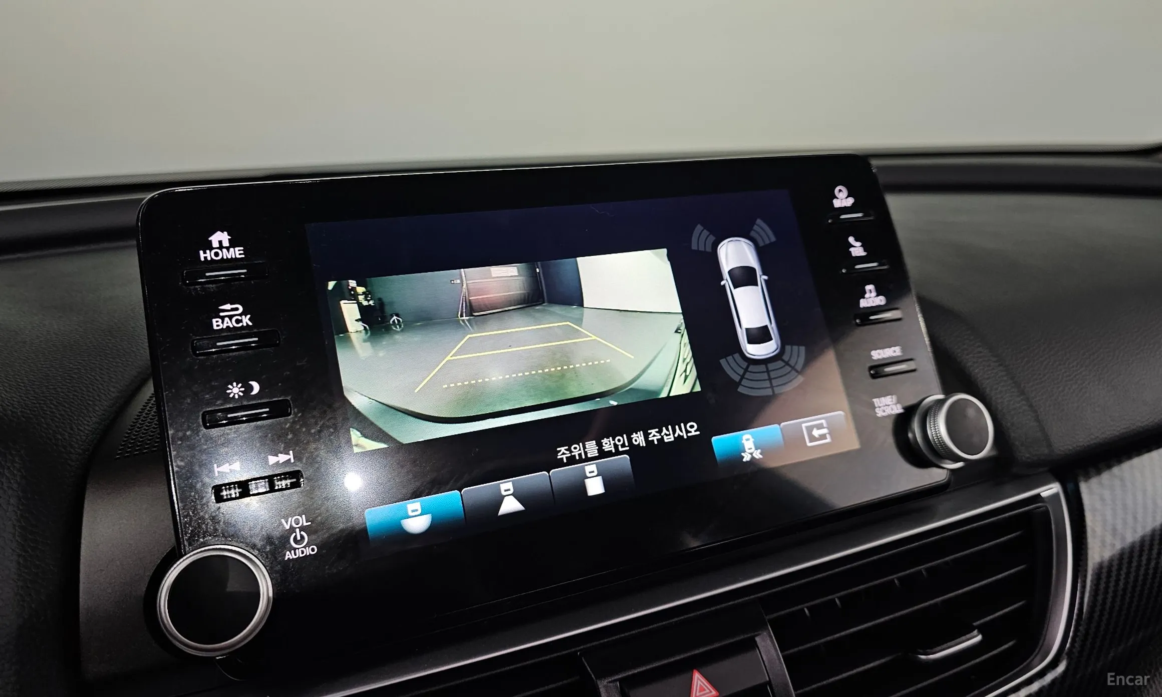Honda Accord 10th Generation превью 15