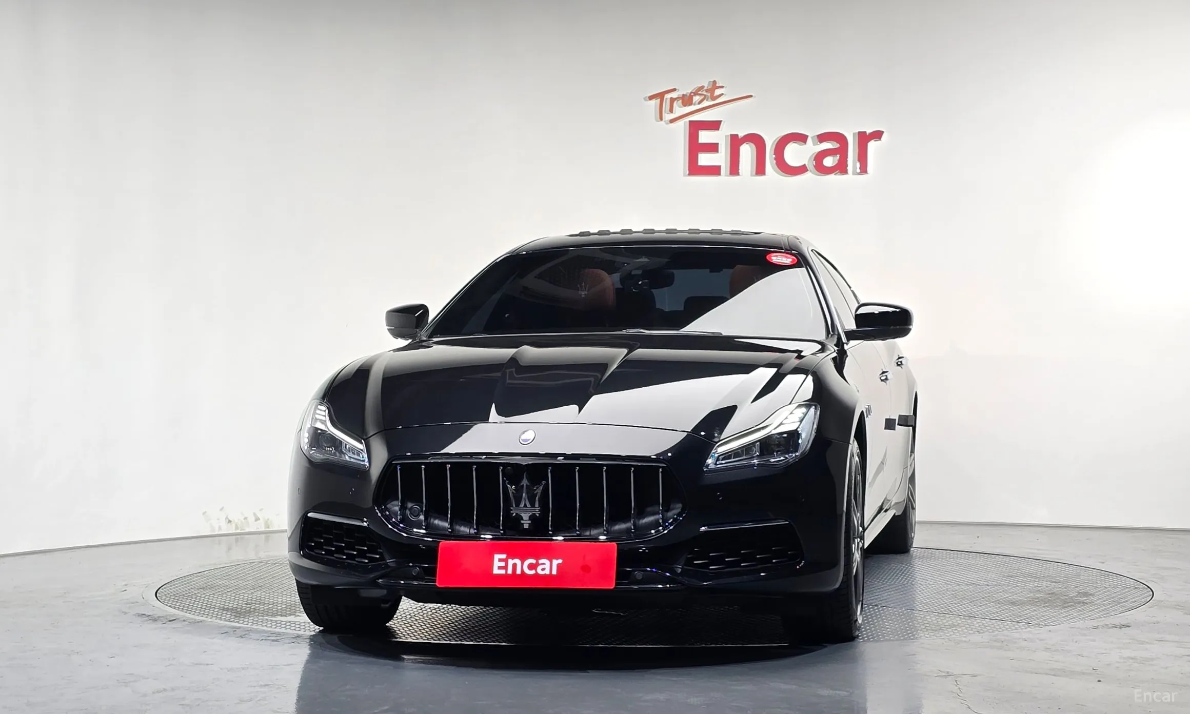 Maserati Quattroporte превью 3