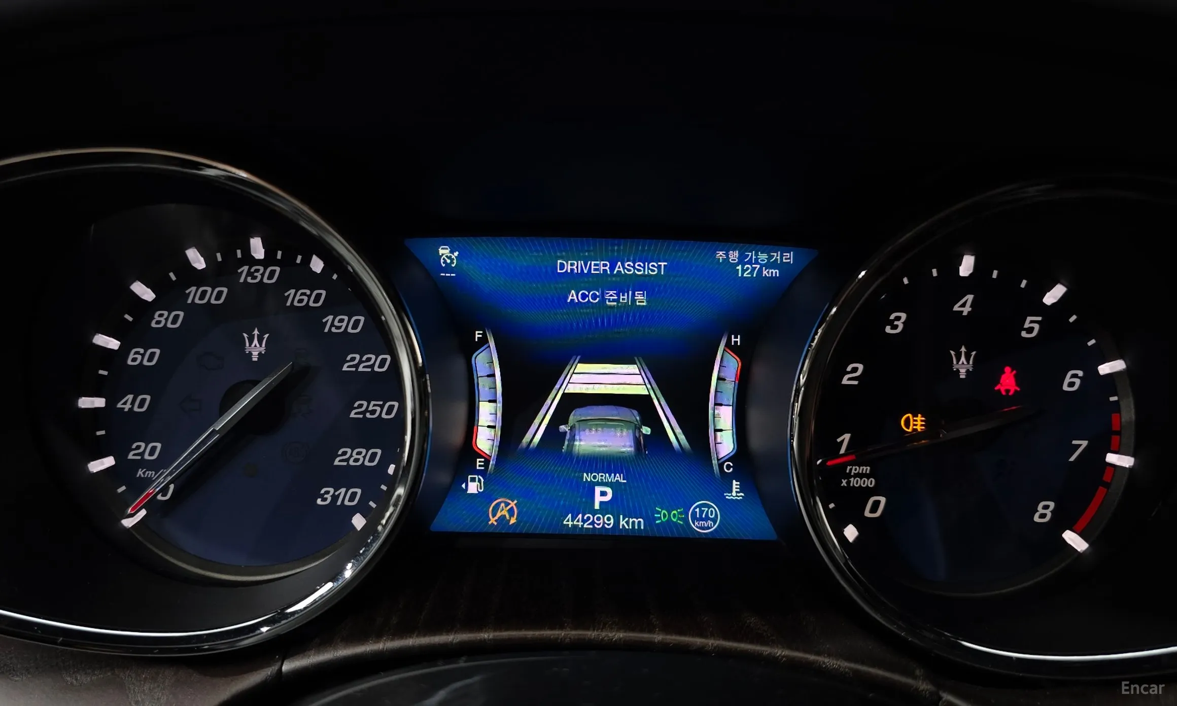 Maserati Quattroporte превью 8