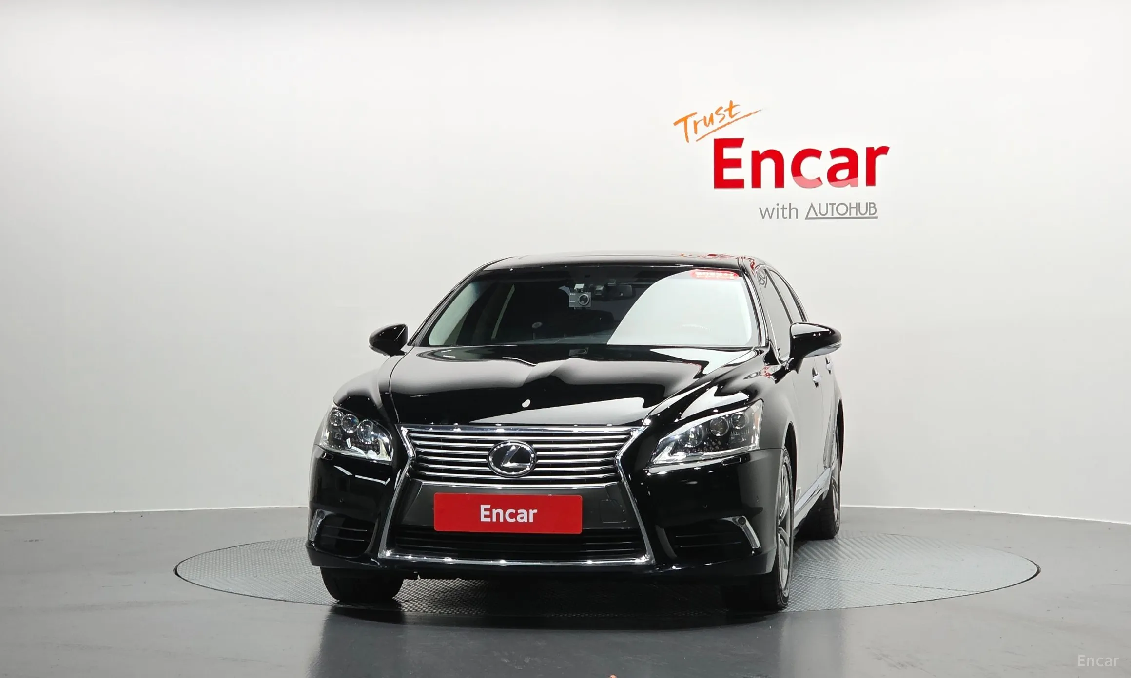 Lexus LS460 превью 3
