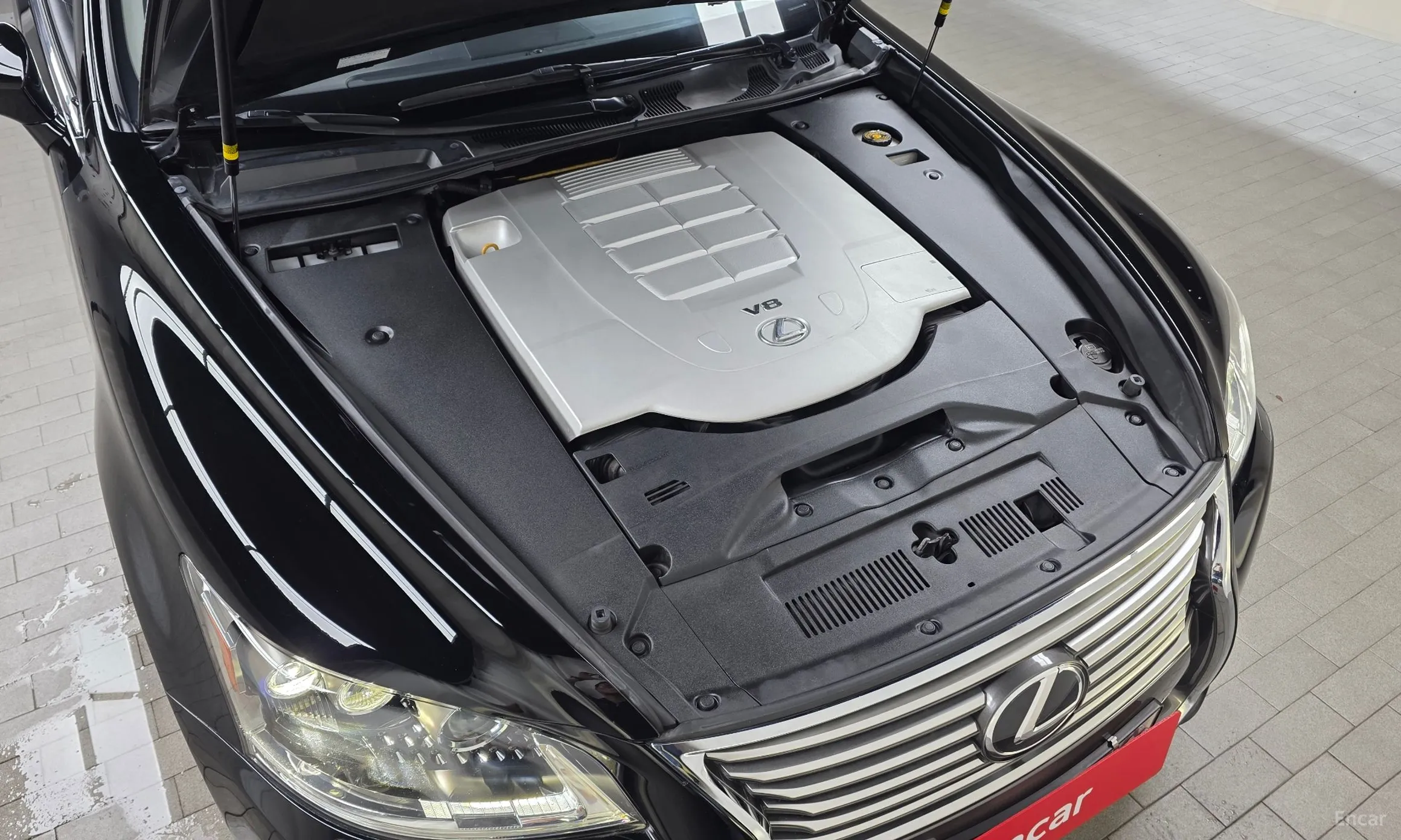 Lexus LS460 превью 6