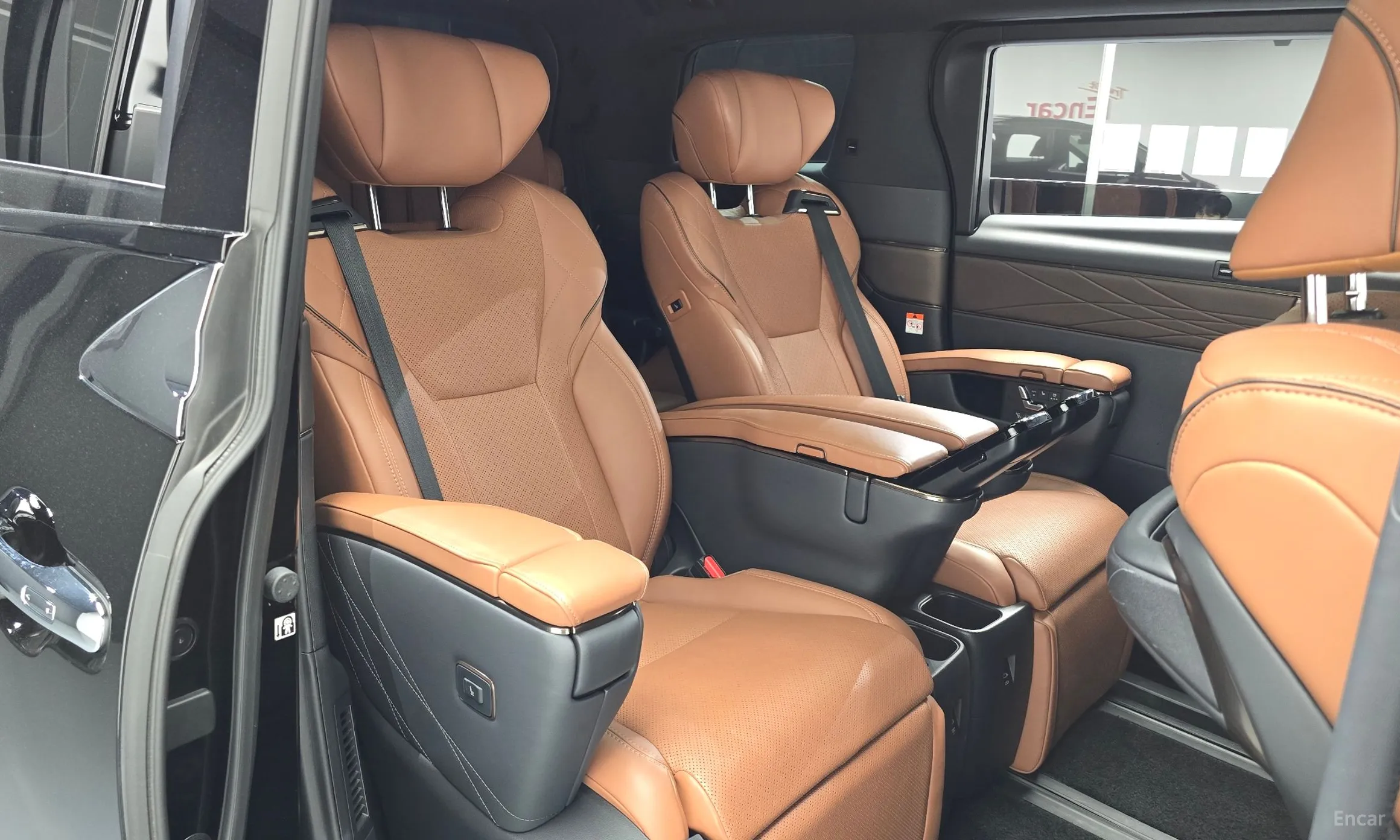 Toyota Alphard 4th Generation превью 11