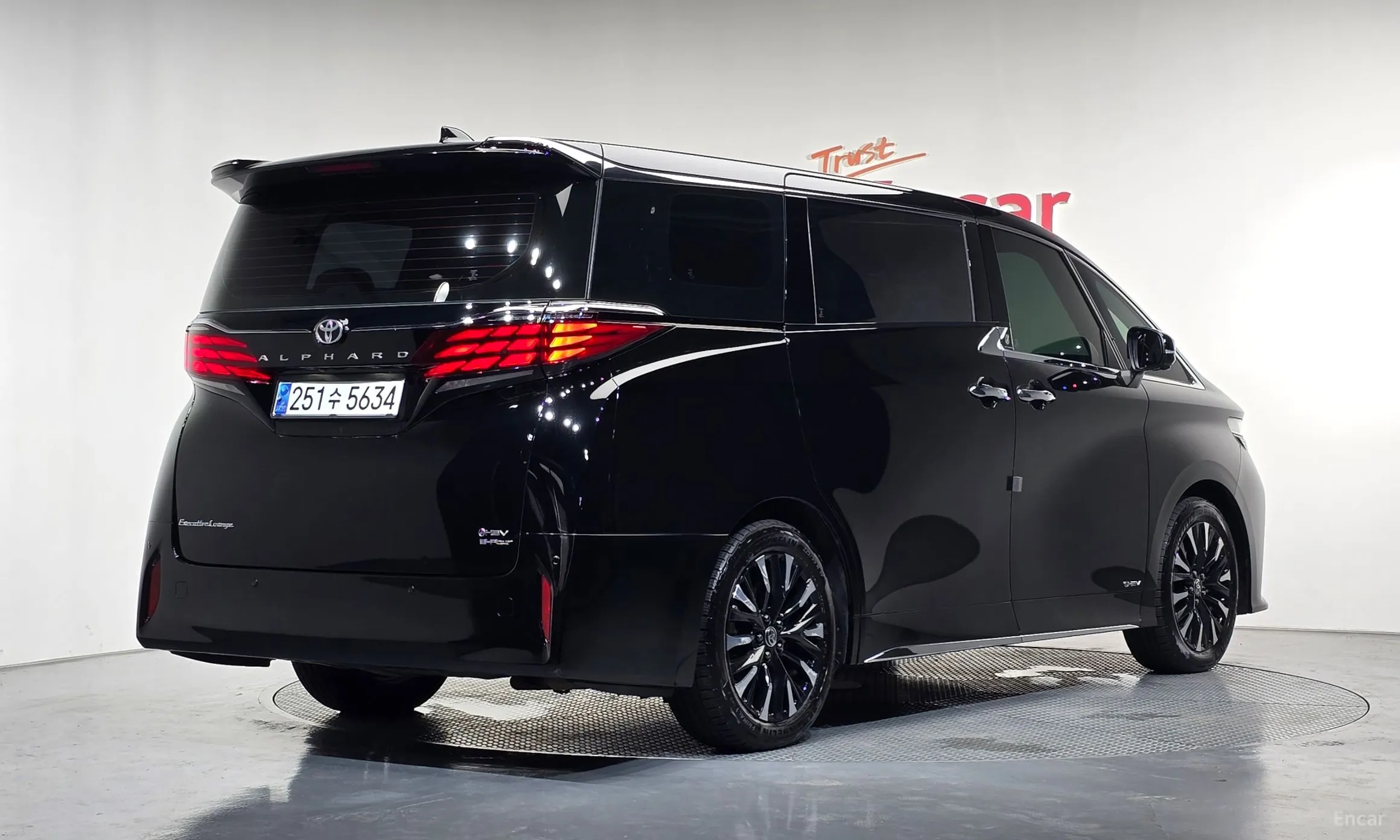 Toyota Alphard 4th Generation