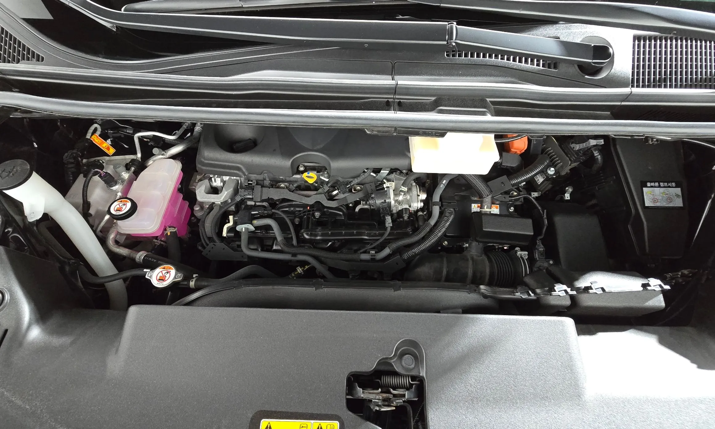 Toyota Alphard 4th Generation превью 6