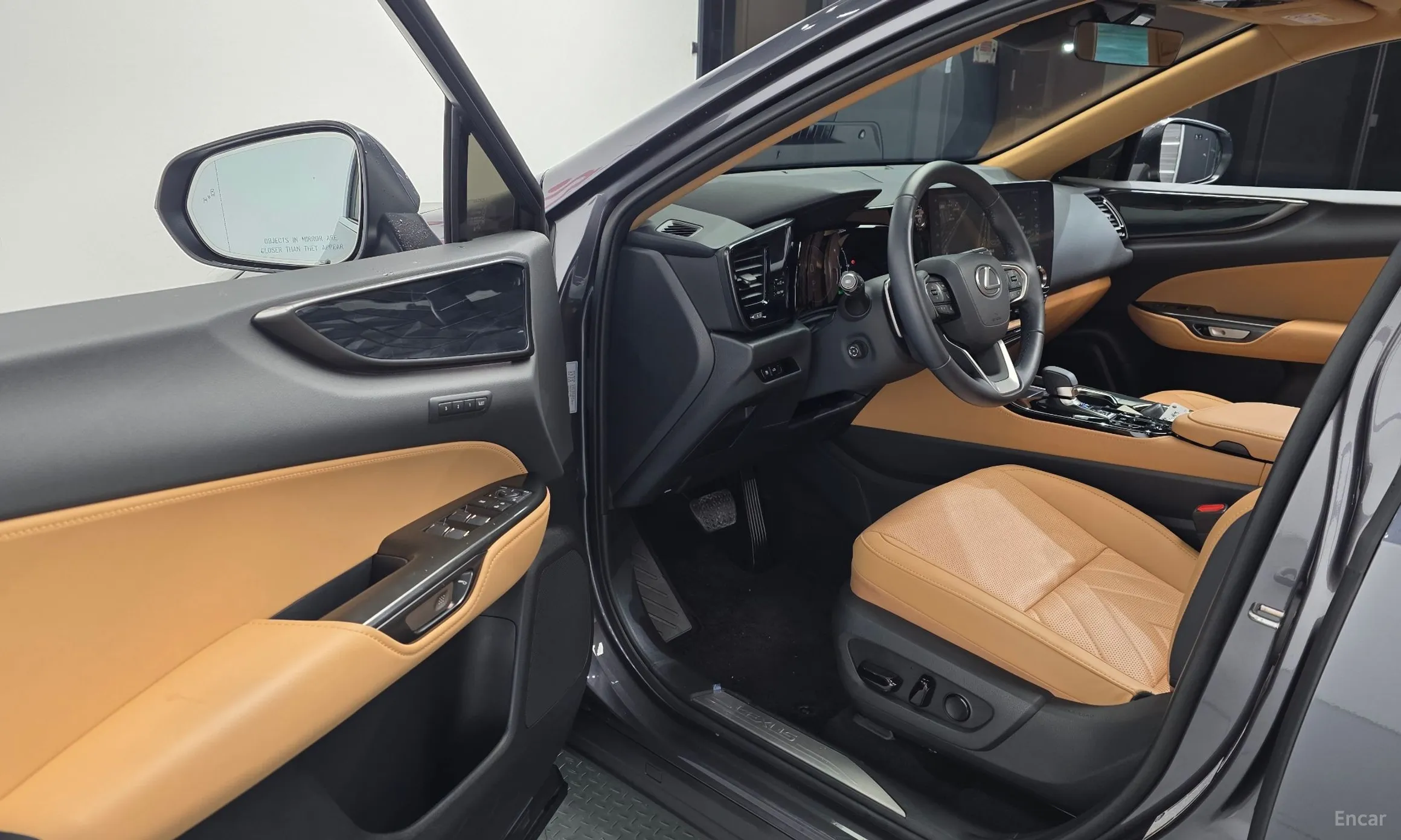 Lexus NX350h Gen 2 превью 10