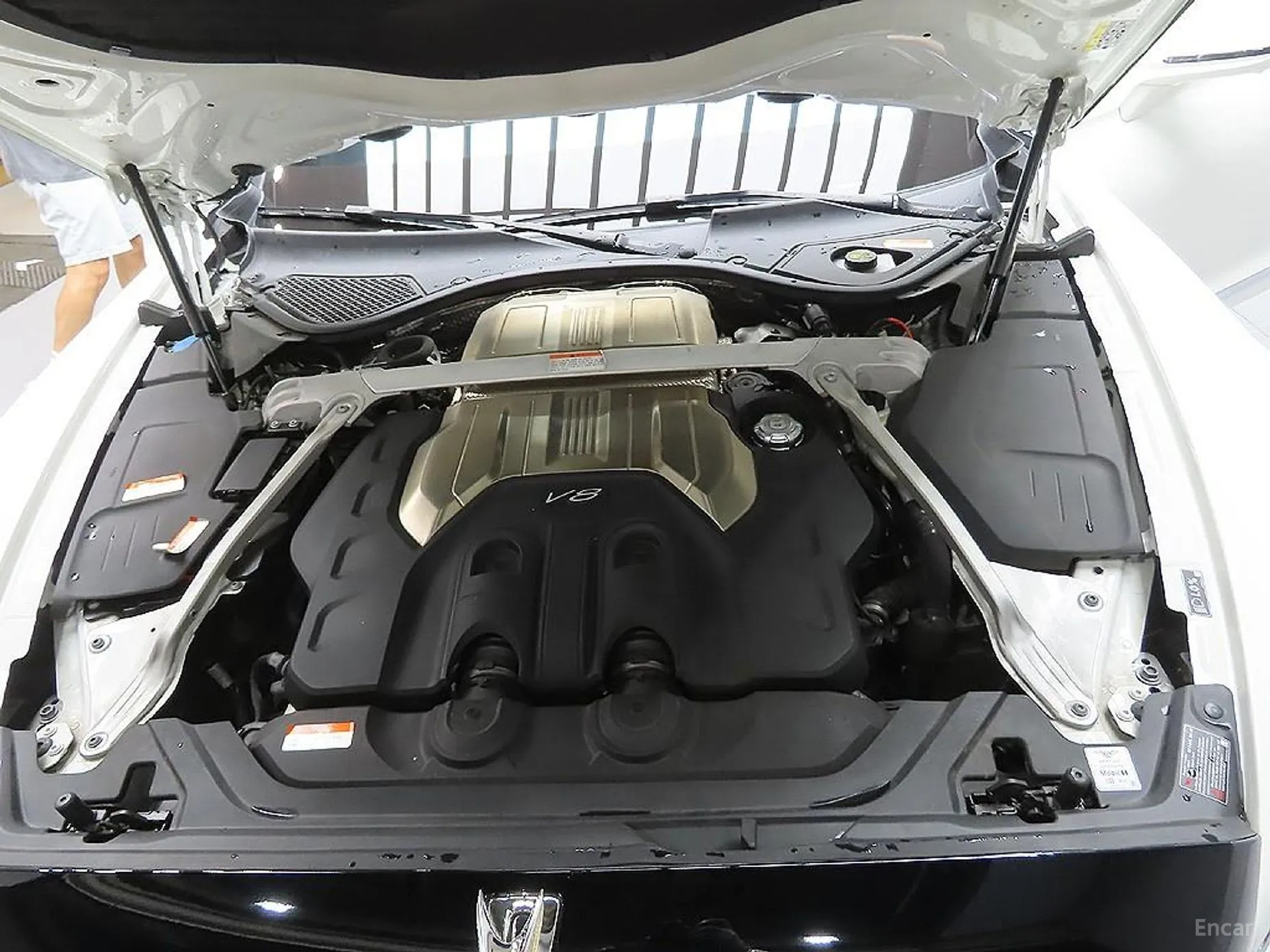 Bentley Flying Spur 3rd Generation превью 7