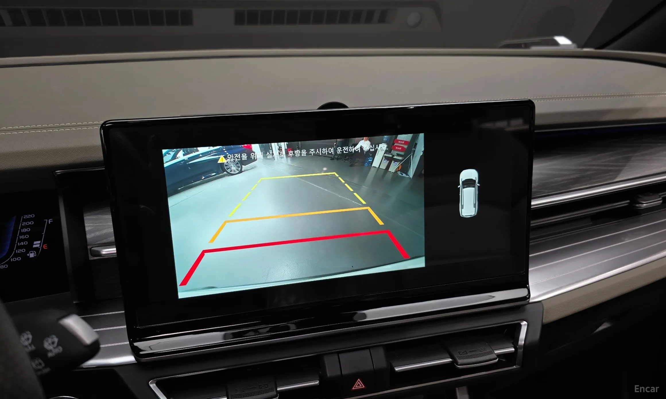 KG Mobility (SsangYong) Torres превью 15