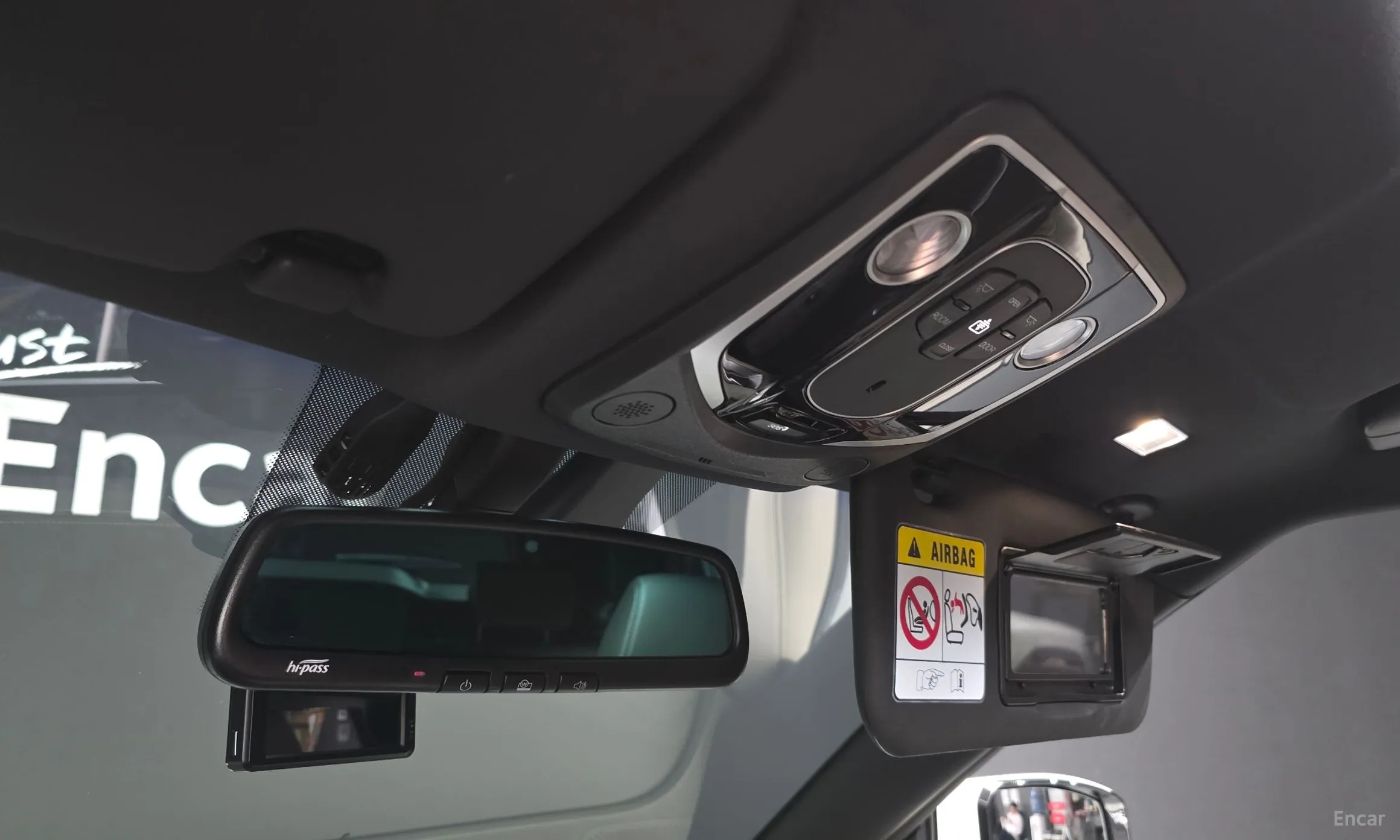 KG Mobility (SsangYong) Torres превью 18