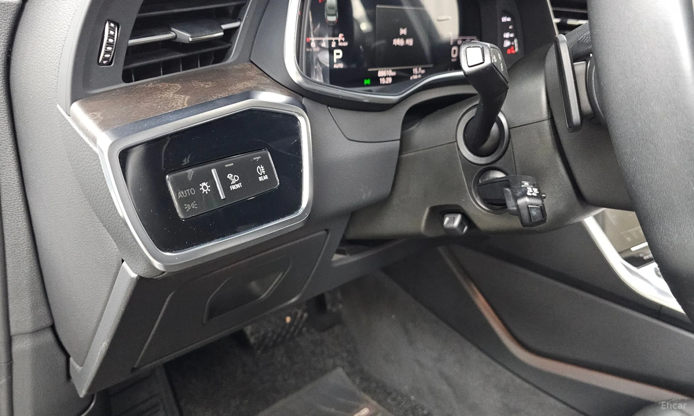 Audi A6 (C8) превью 20
