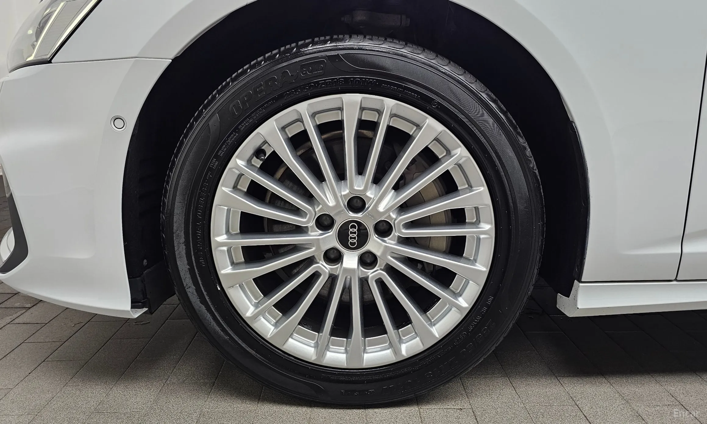 Audi A6 (C8) превью 5