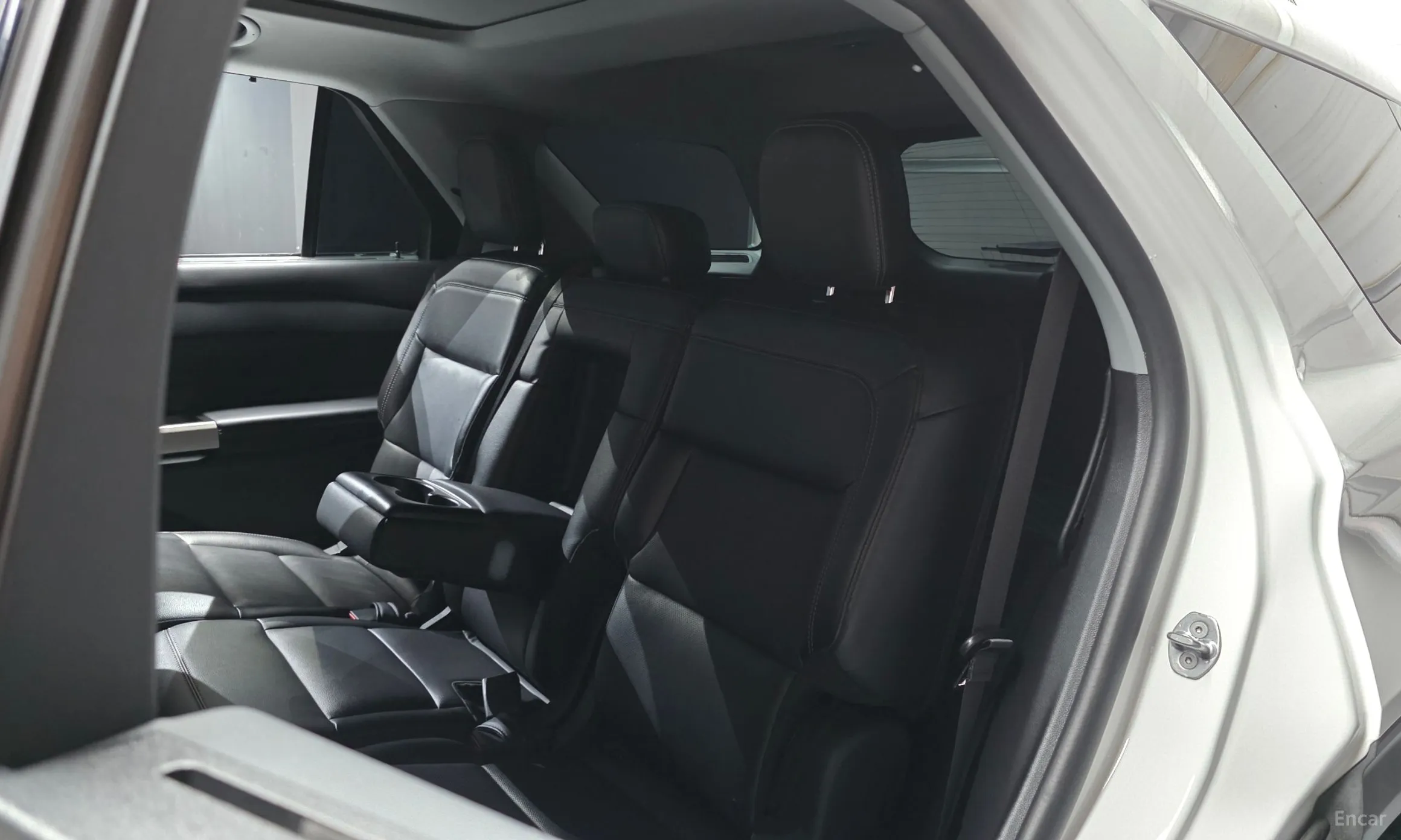 Ford Explorer 6th Generation превью 12