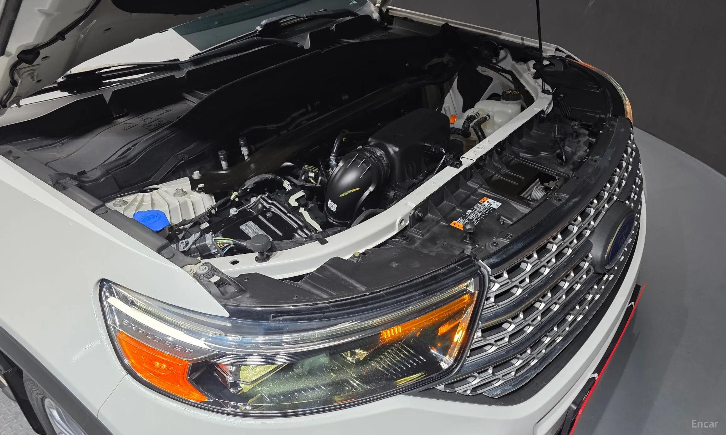 Ford Explorer 6th Generation превью 6