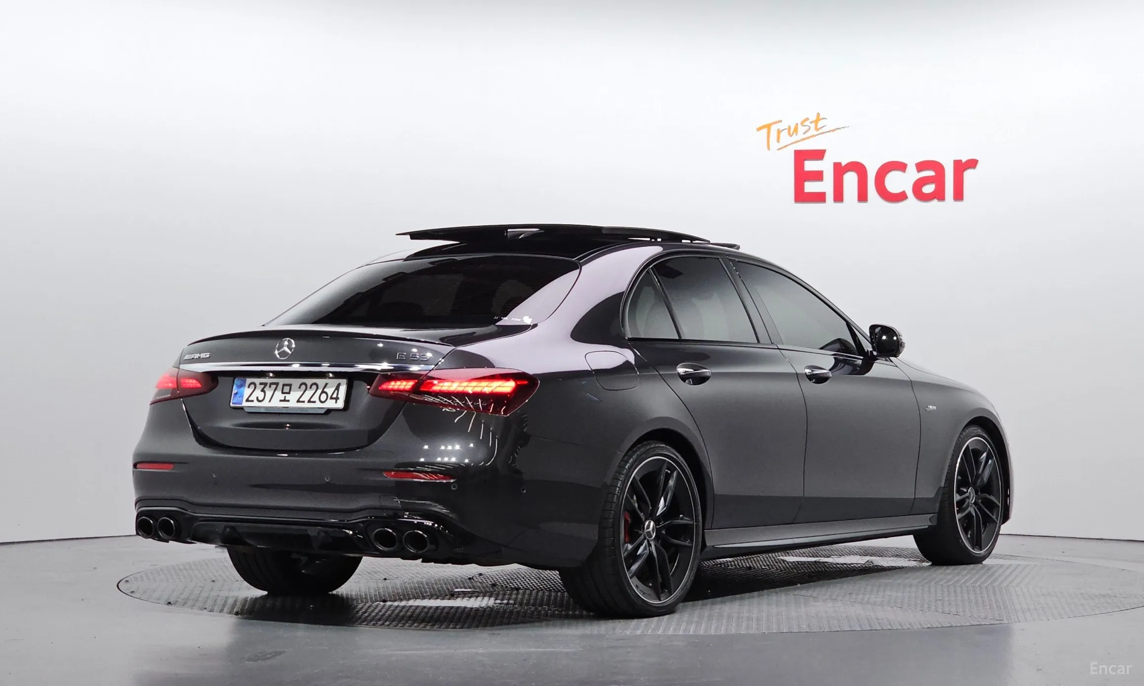 Mercedes Benz E-Class W213
