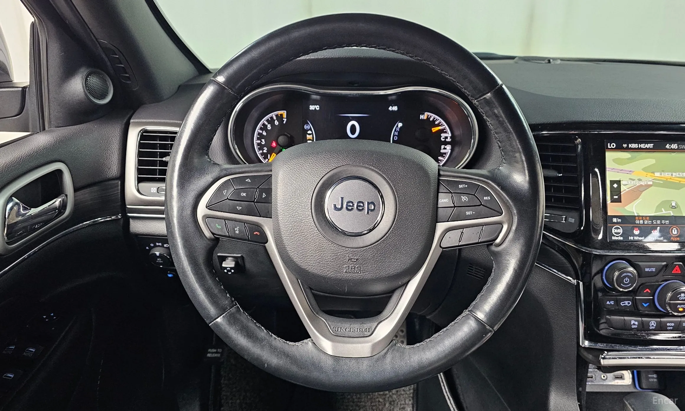 Jeep Grand Cherokee превью 14