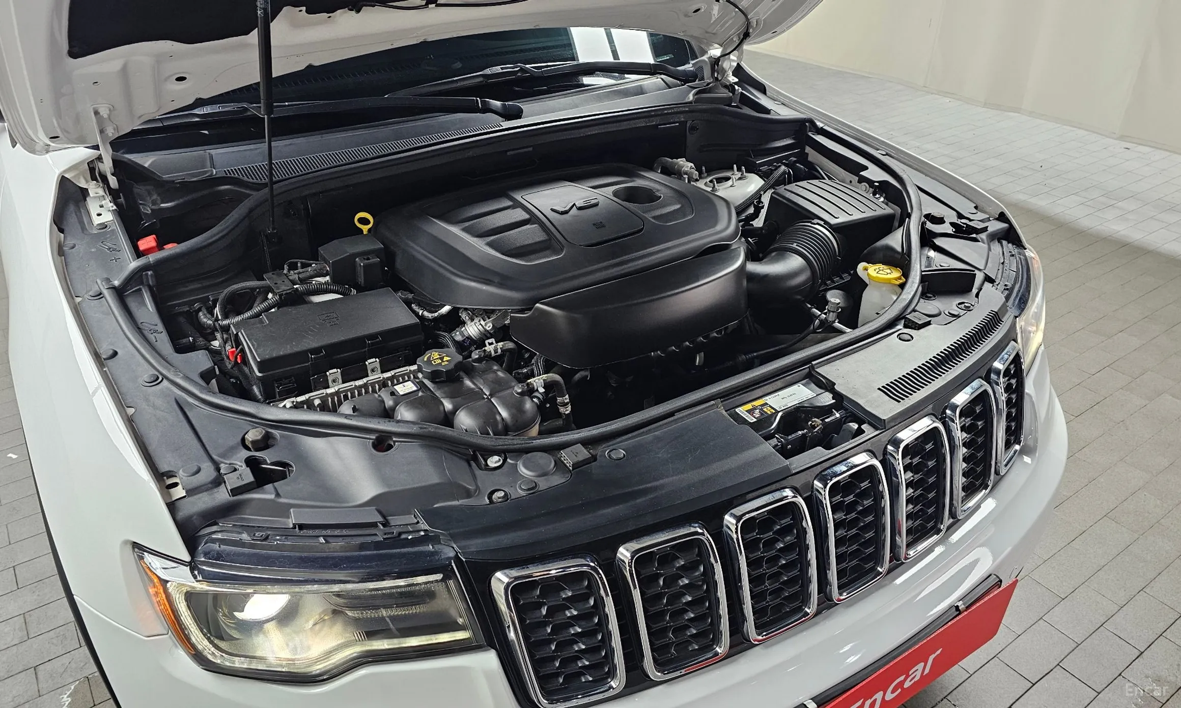 Jeep Grand Cherokee превью 6