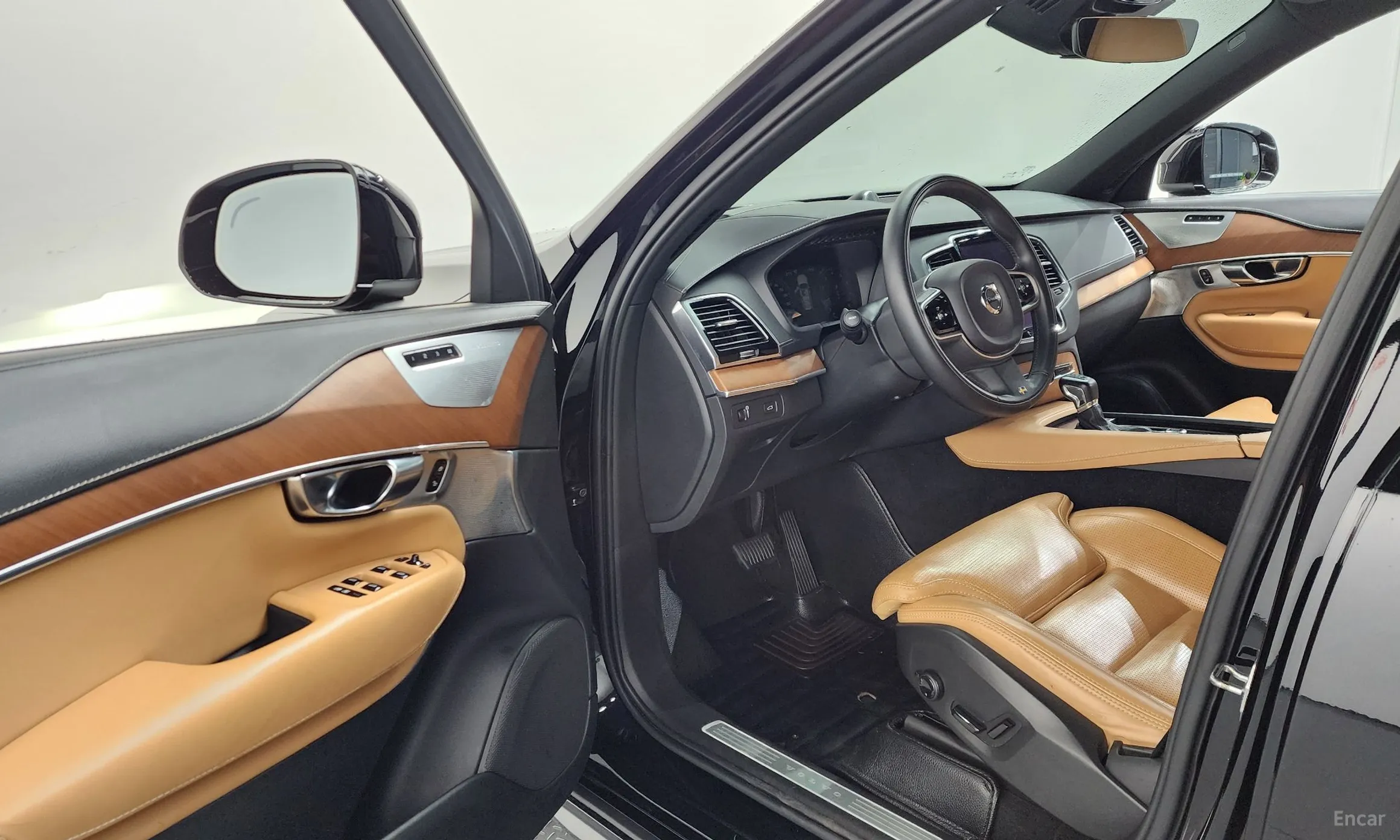 Volvo XC90 Gen 2 превью 10