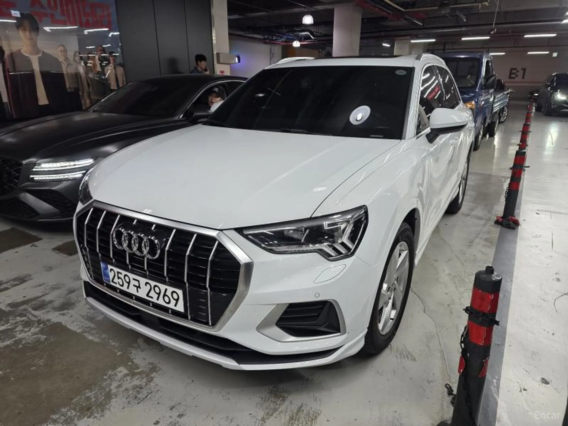 Q3 (F3)