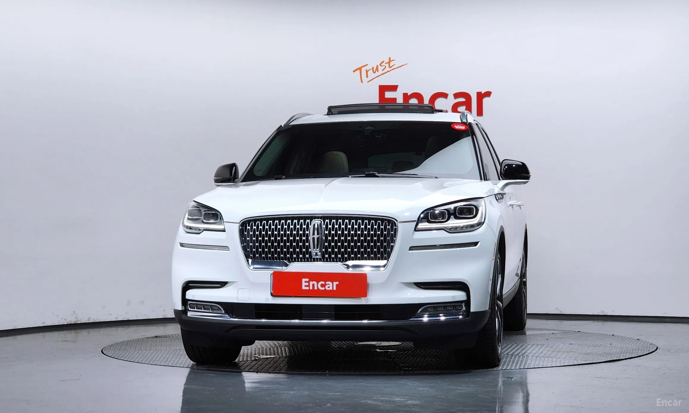 Lincoln Aviator 2nd Generation превью 3