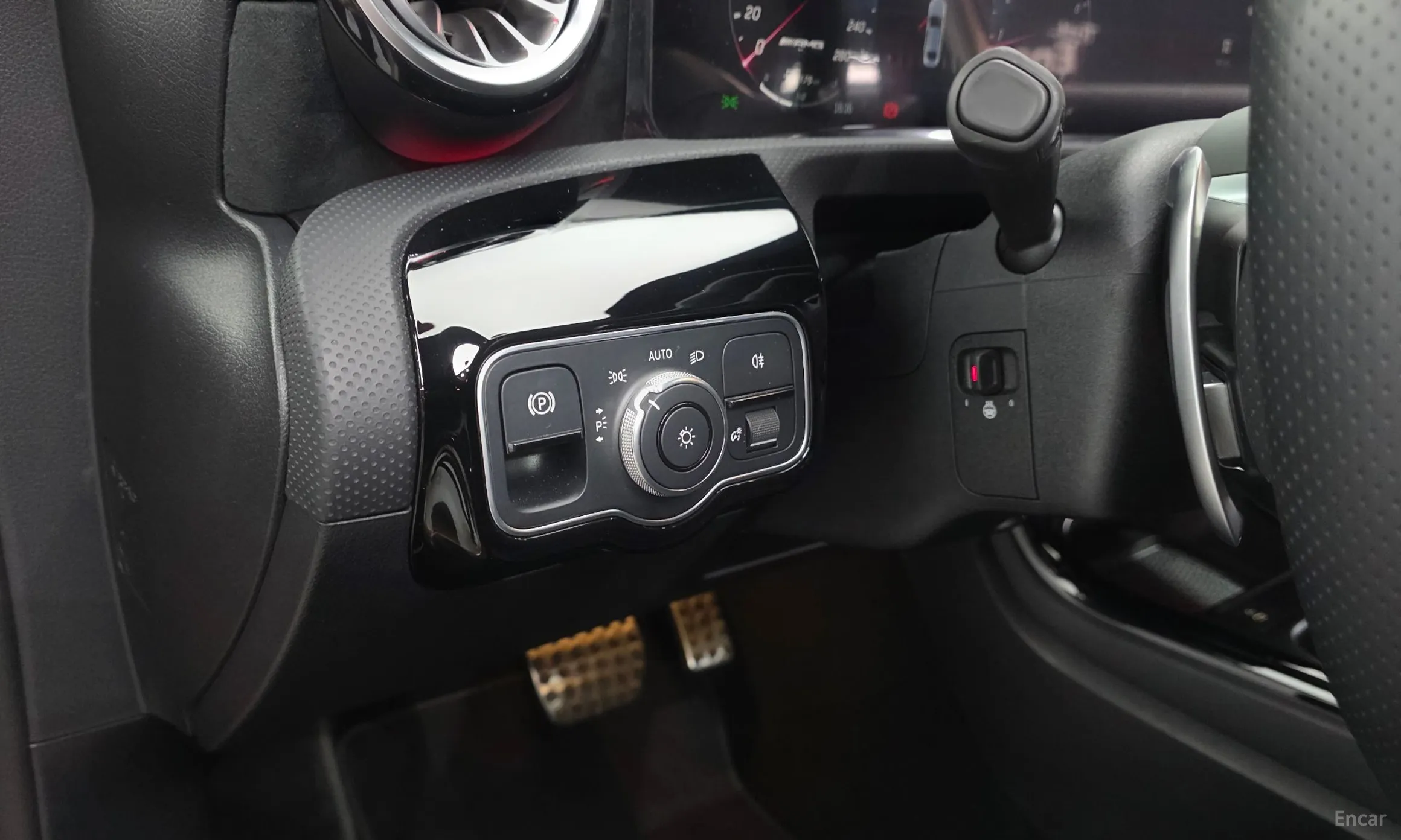 Mercedes Benz A-Class W177 превью 19