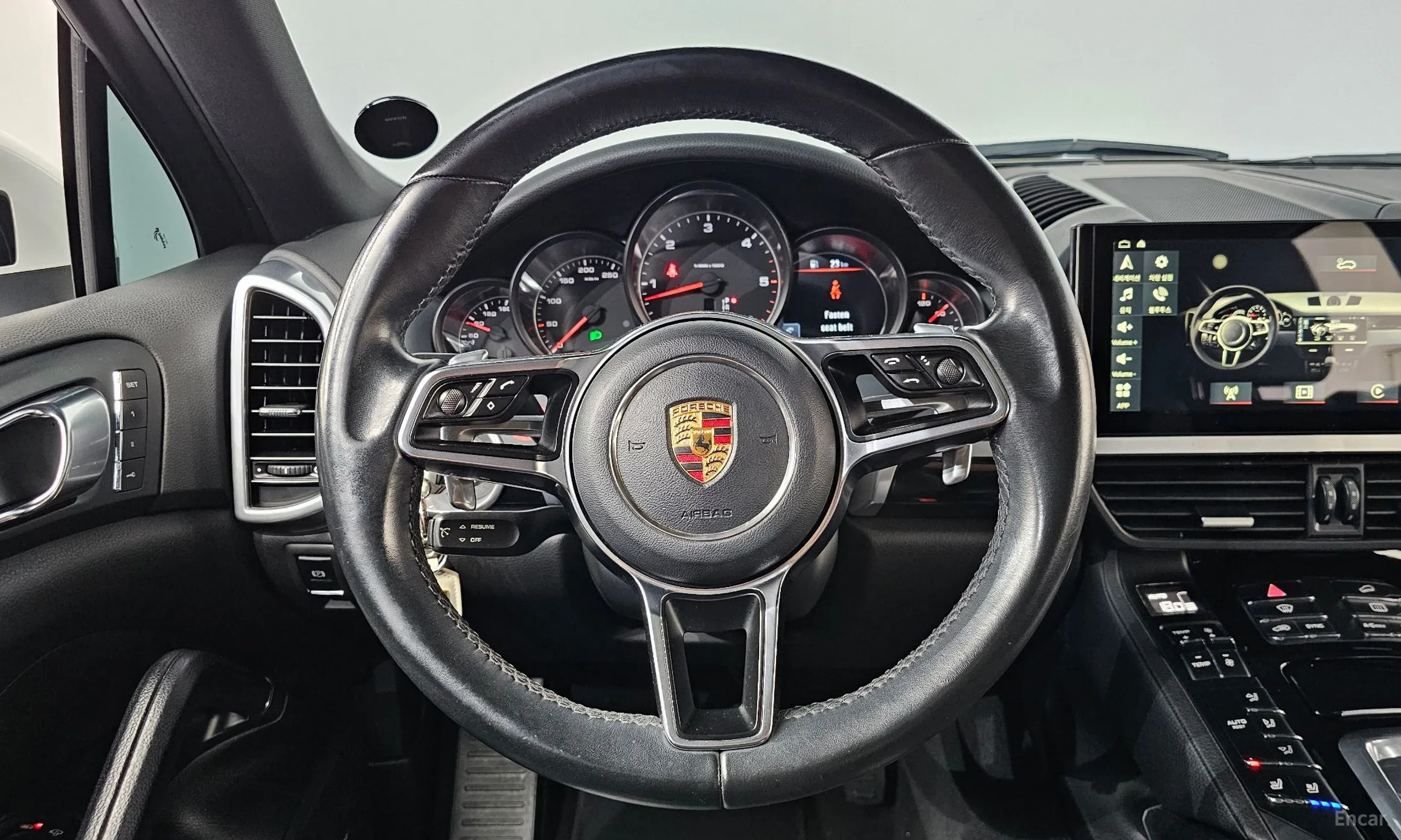 Porsche New Cayenne превью 13