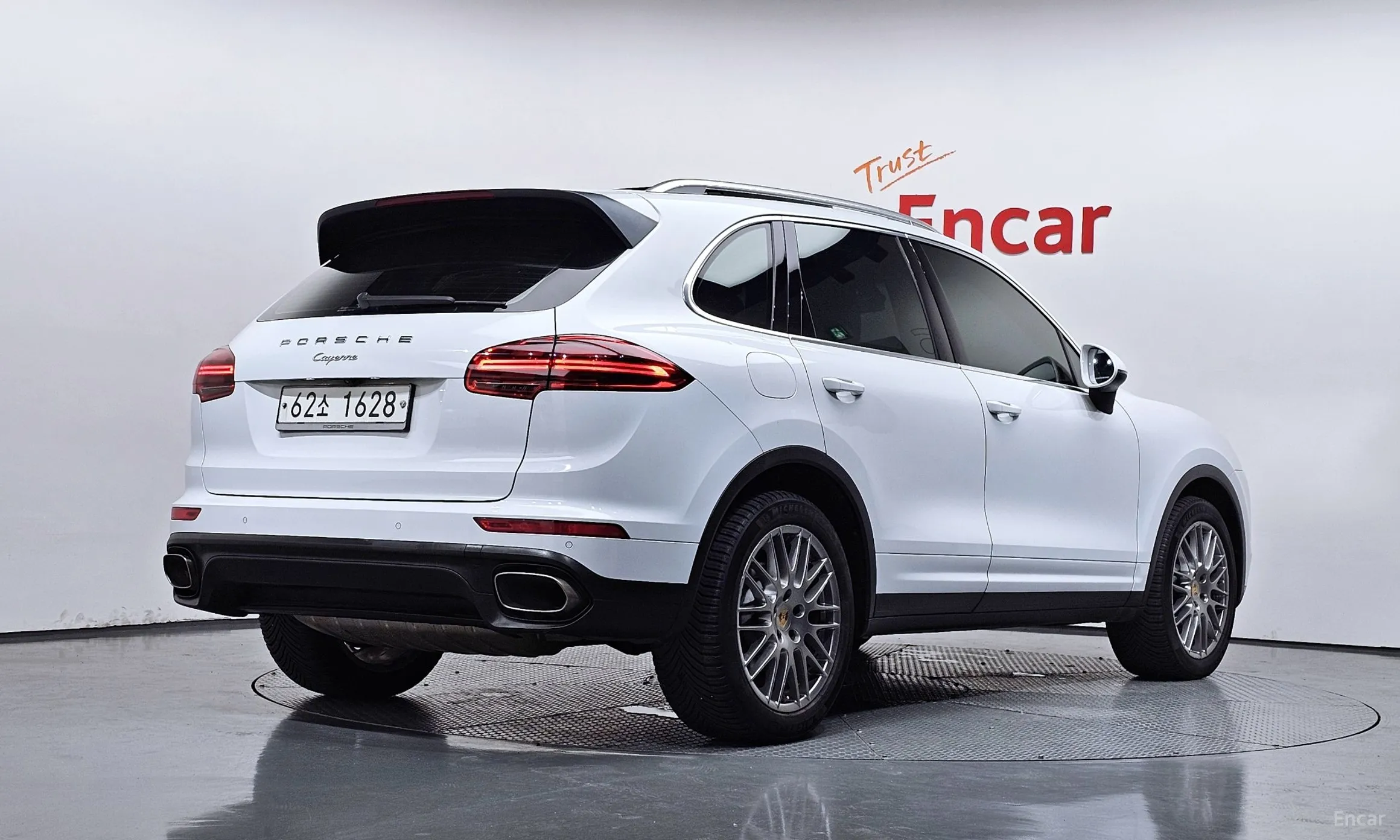 Porsche New Cayenne