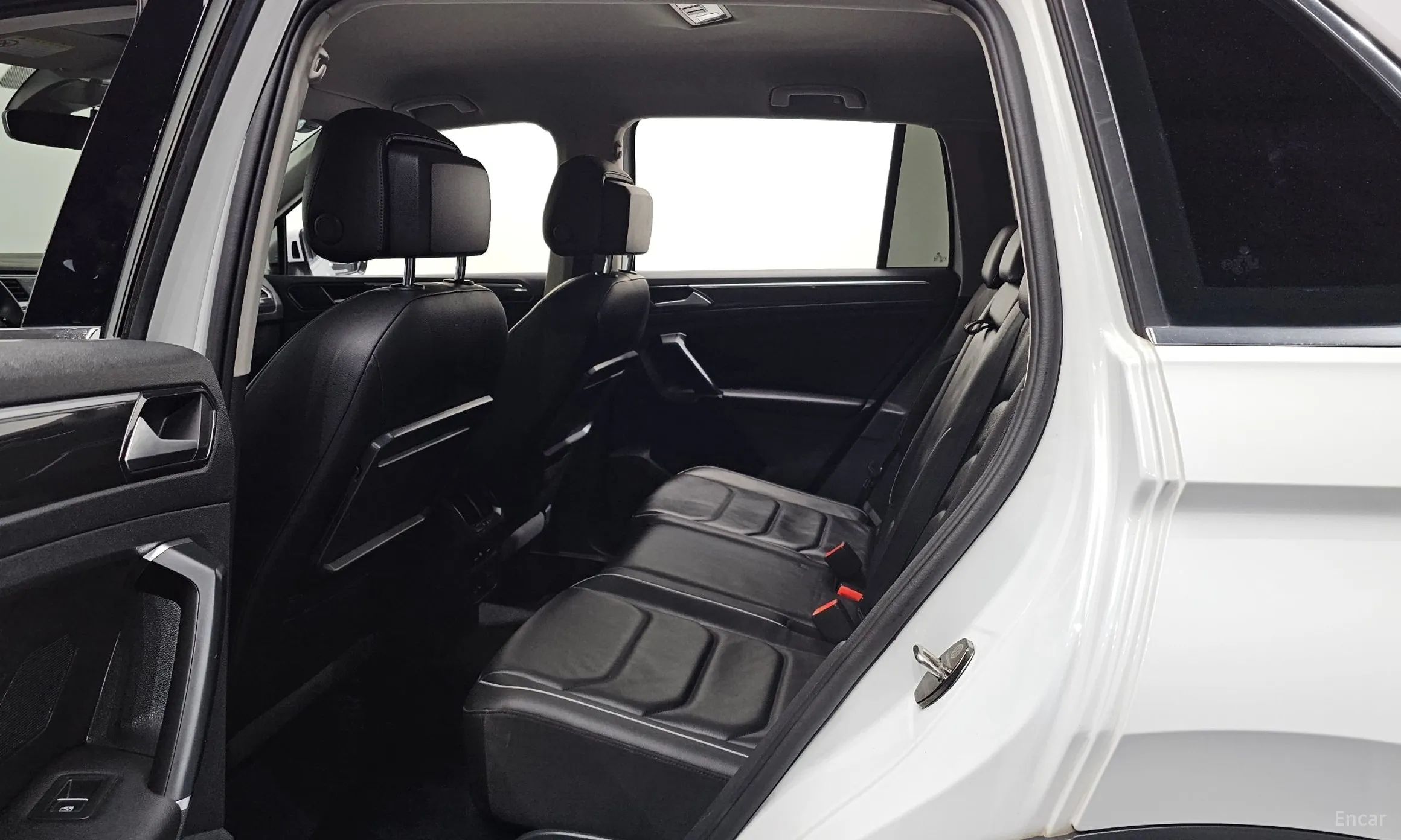 Volkswagen Tiguan 2nd Generation превью 12