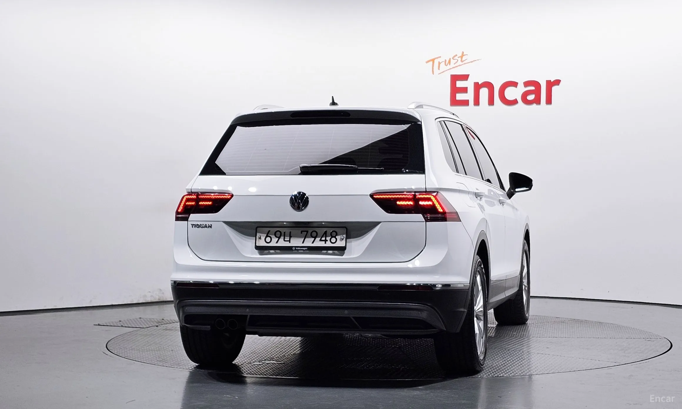 Volkswagen Tiguan 2nd Generation превью 4