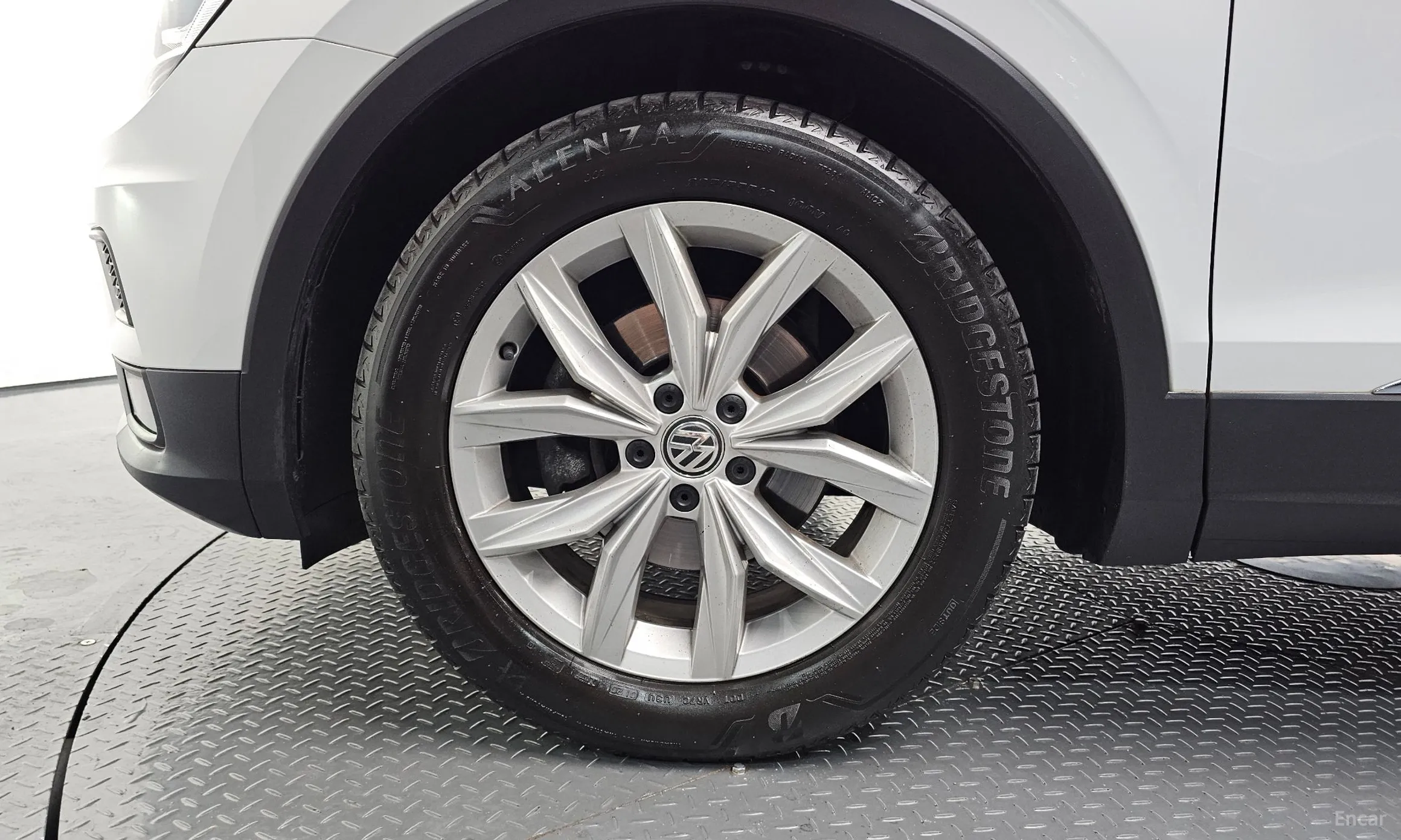 Volkswagen Tiguan 2nd Generation превью 5