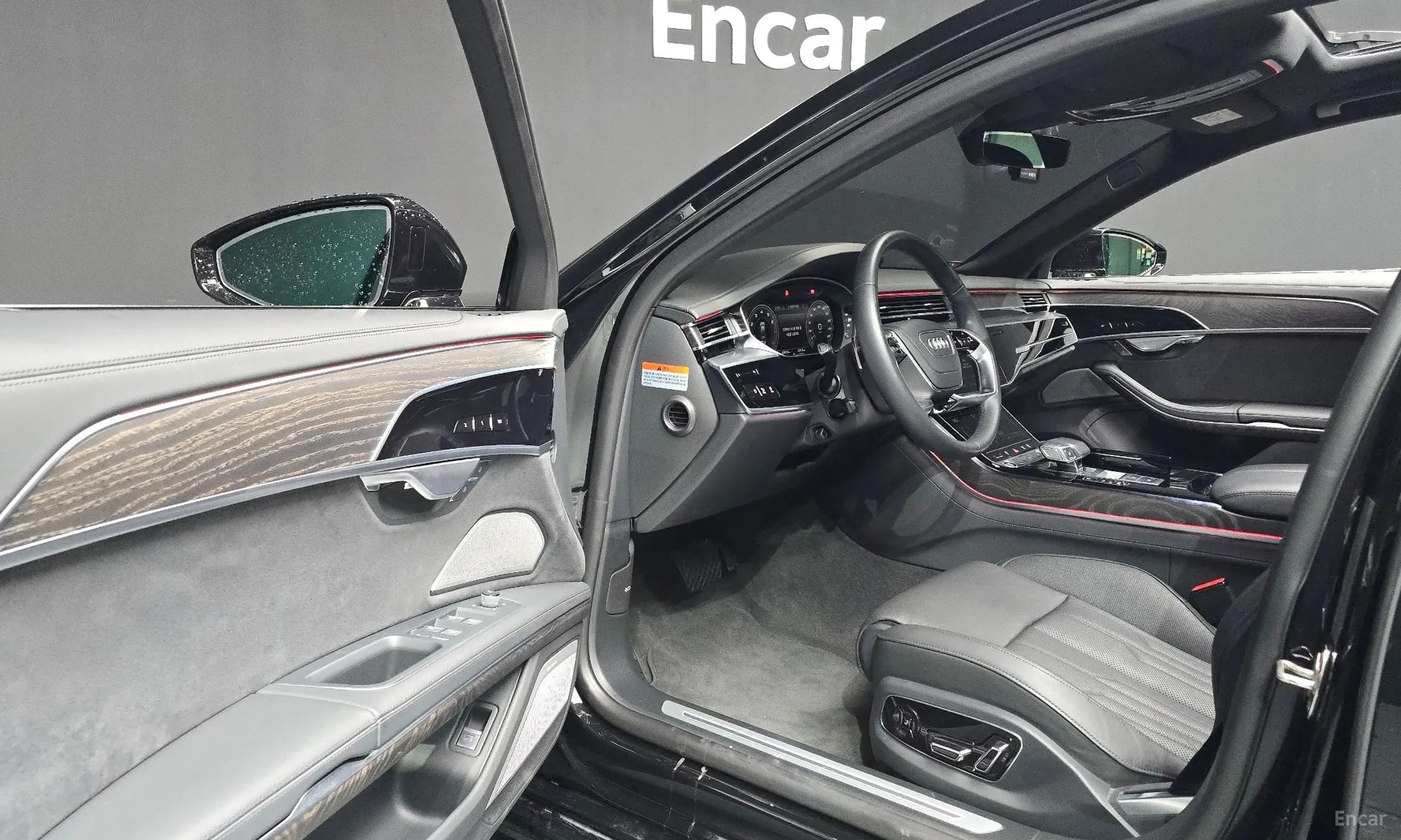 Audi A8 (D5) превью 10