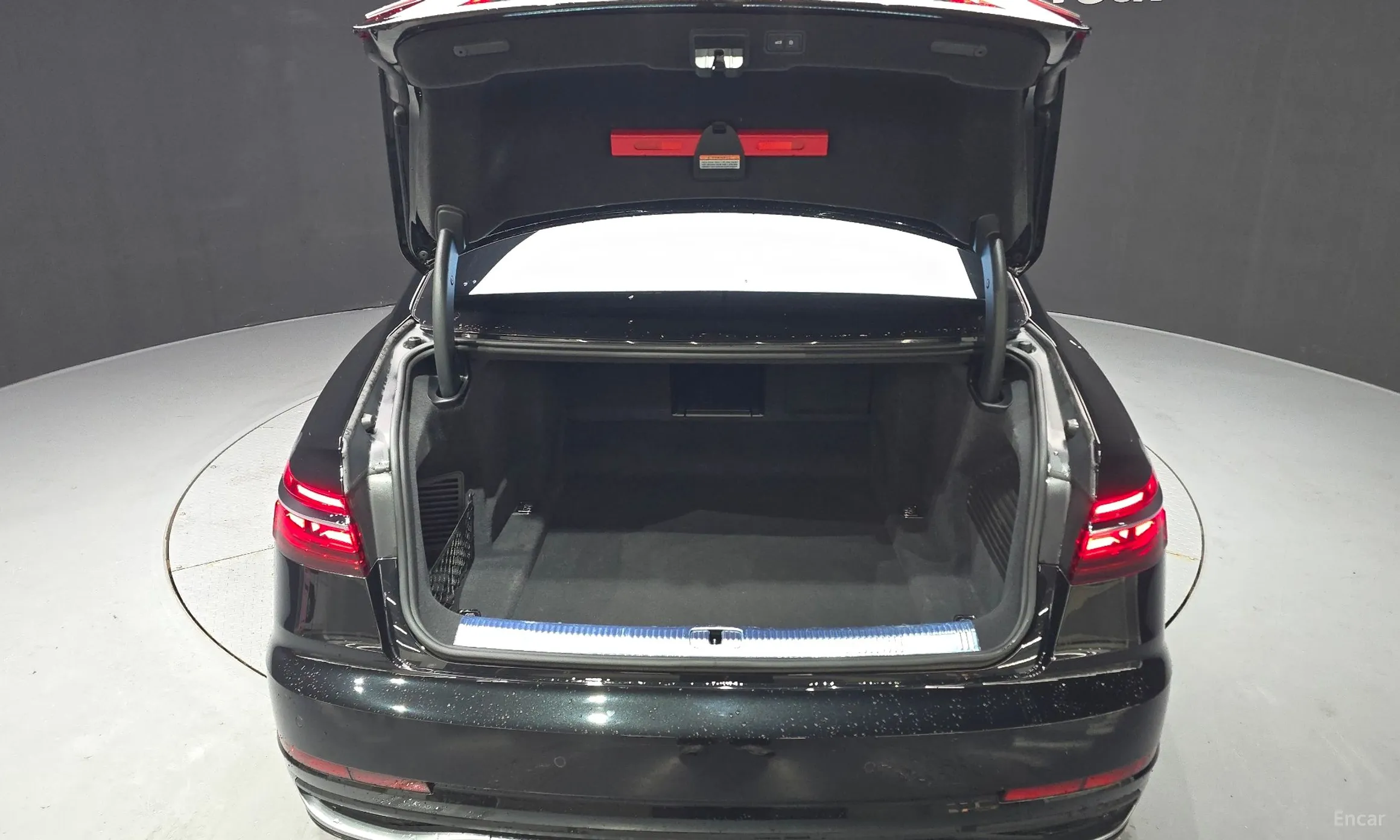 Audi A8 (D5) превью 20