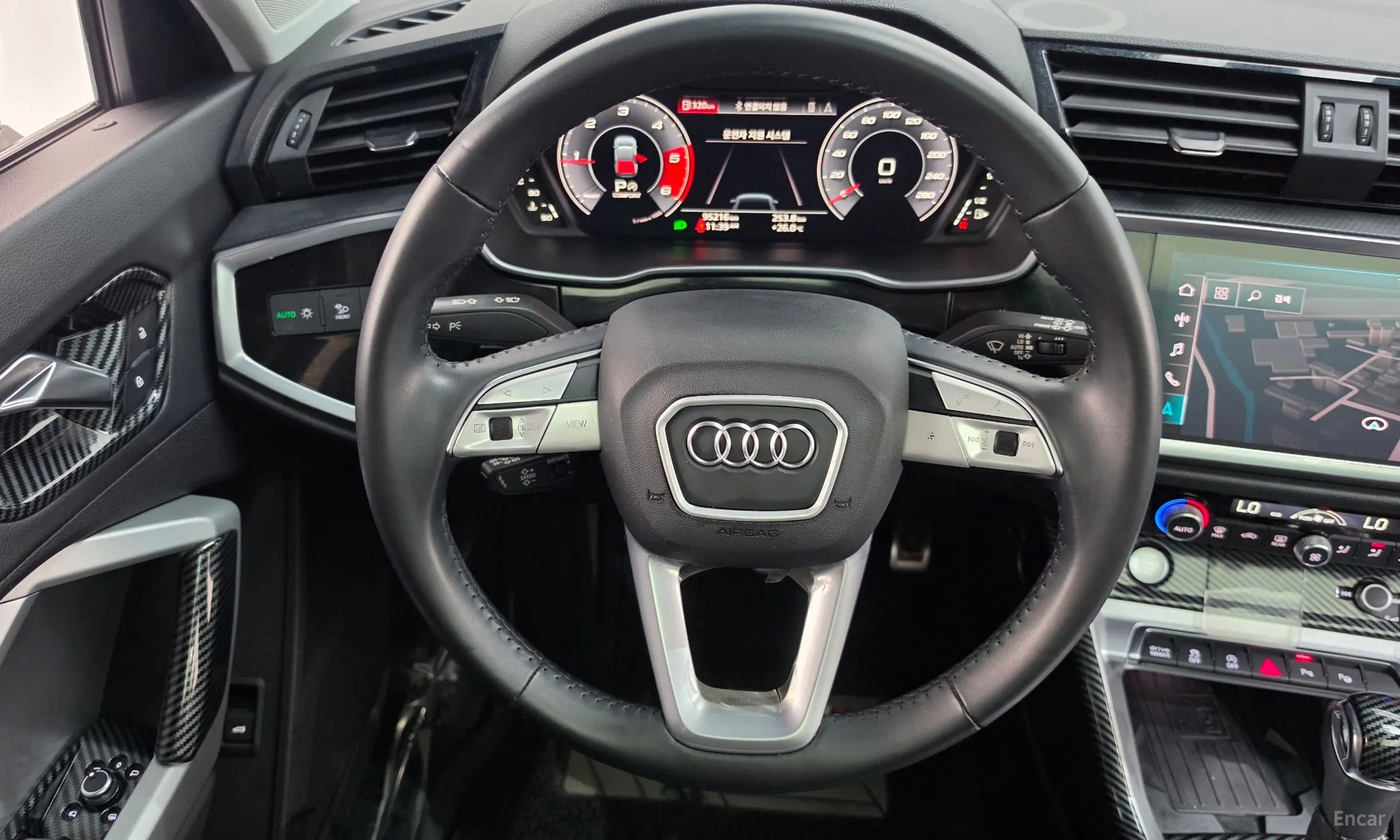 Audi Q3 (F3) превью 14