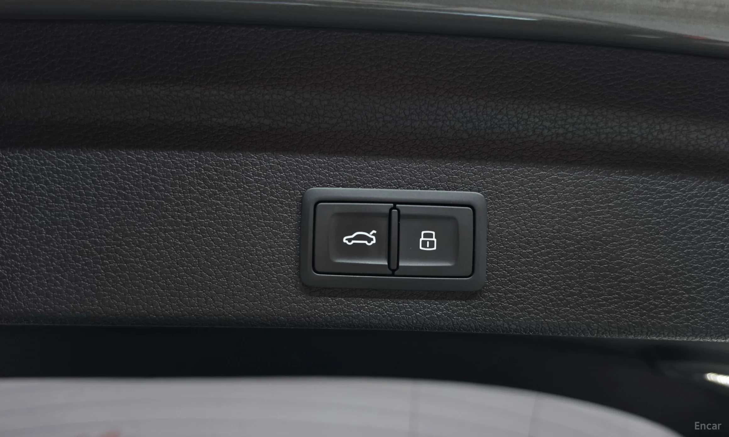Audi Q3 (F3) превью 19