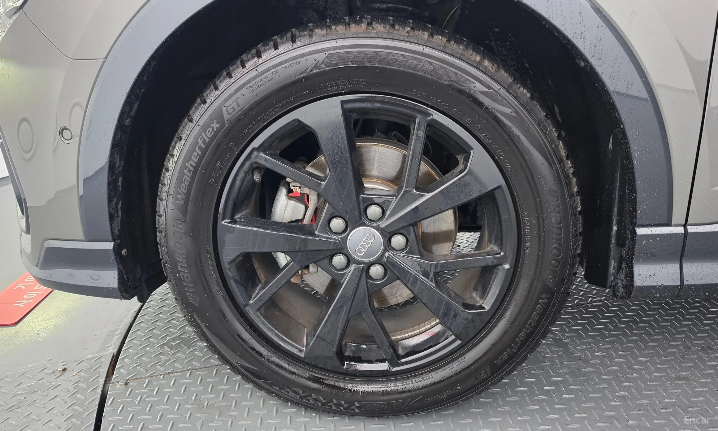 Audi Q3 (F3) превью 5