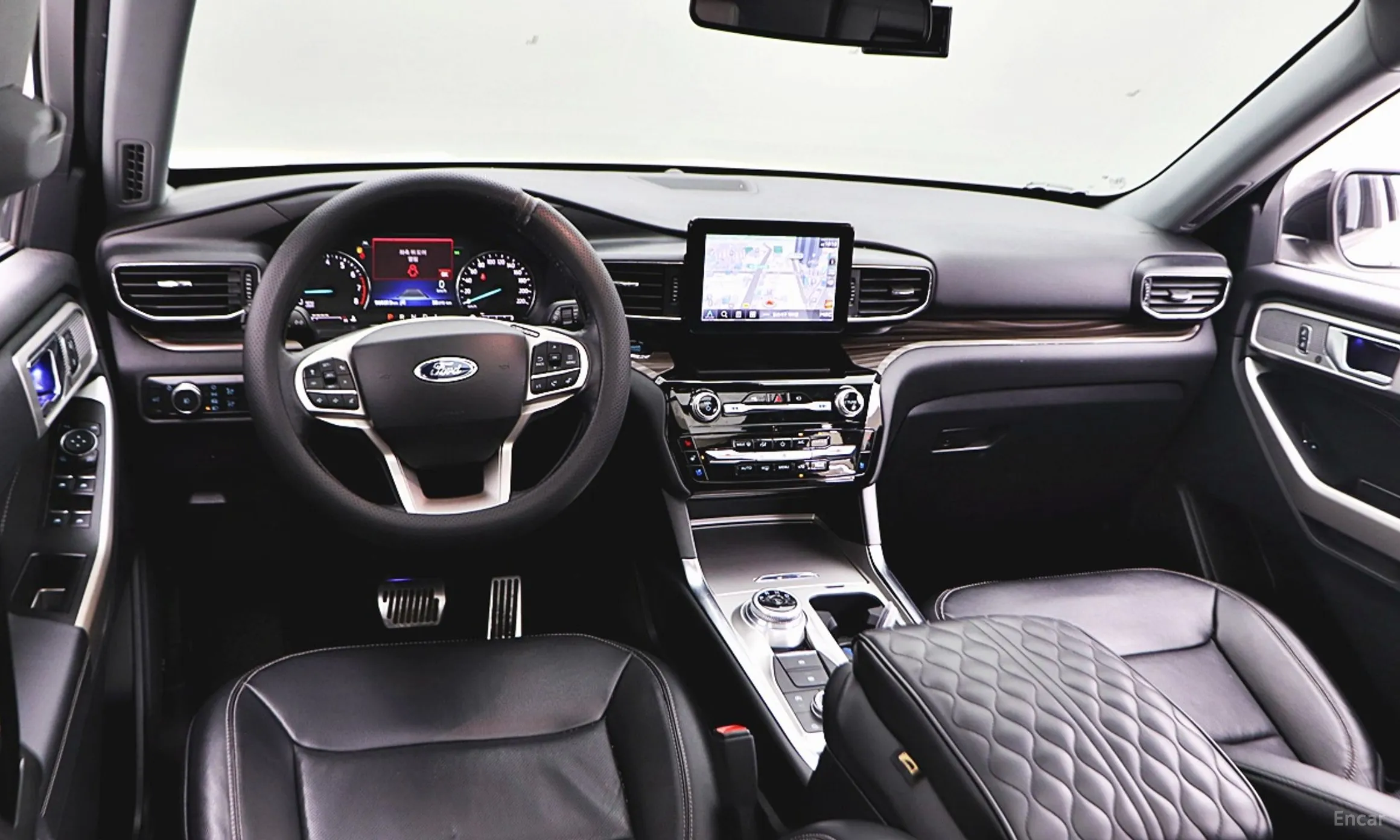 Ford Explorer 6th Generation превью 6
