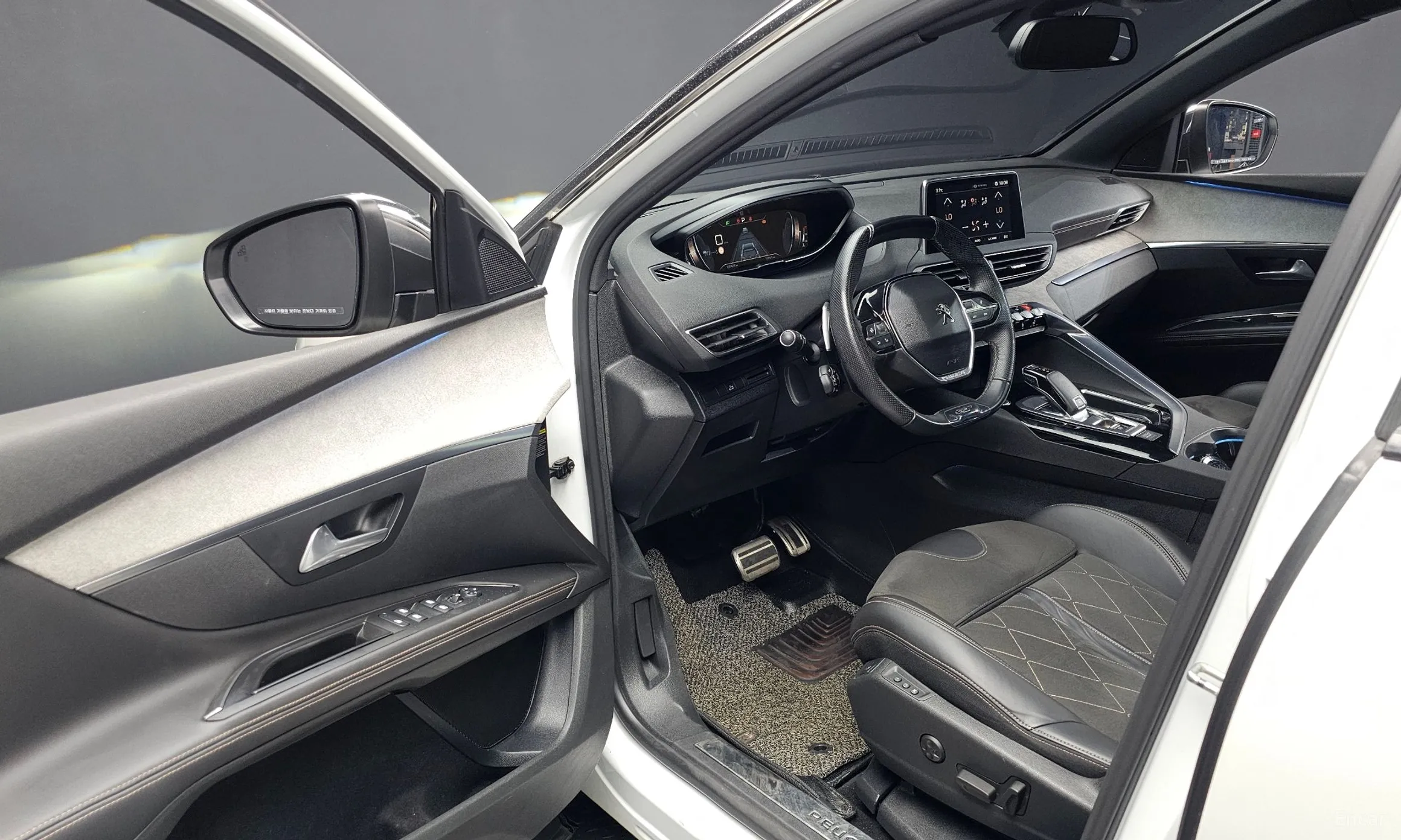 Peugeot 5008 2nd generation превью 10