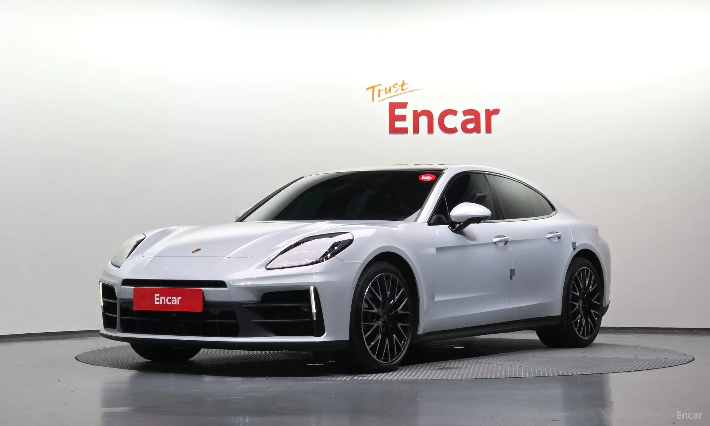 Porsche Panamera (976)