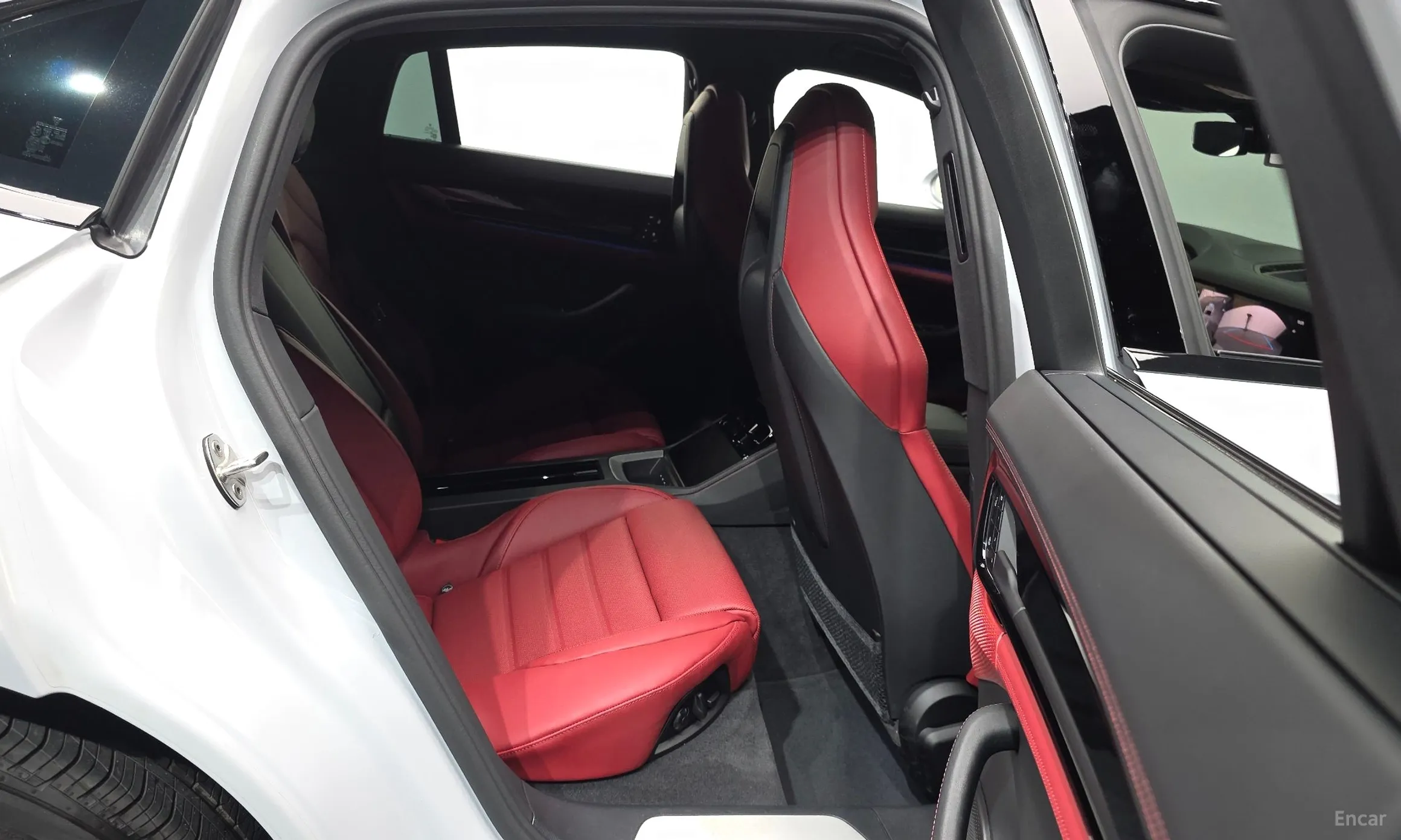 Porsche Panamera (976) превью 12