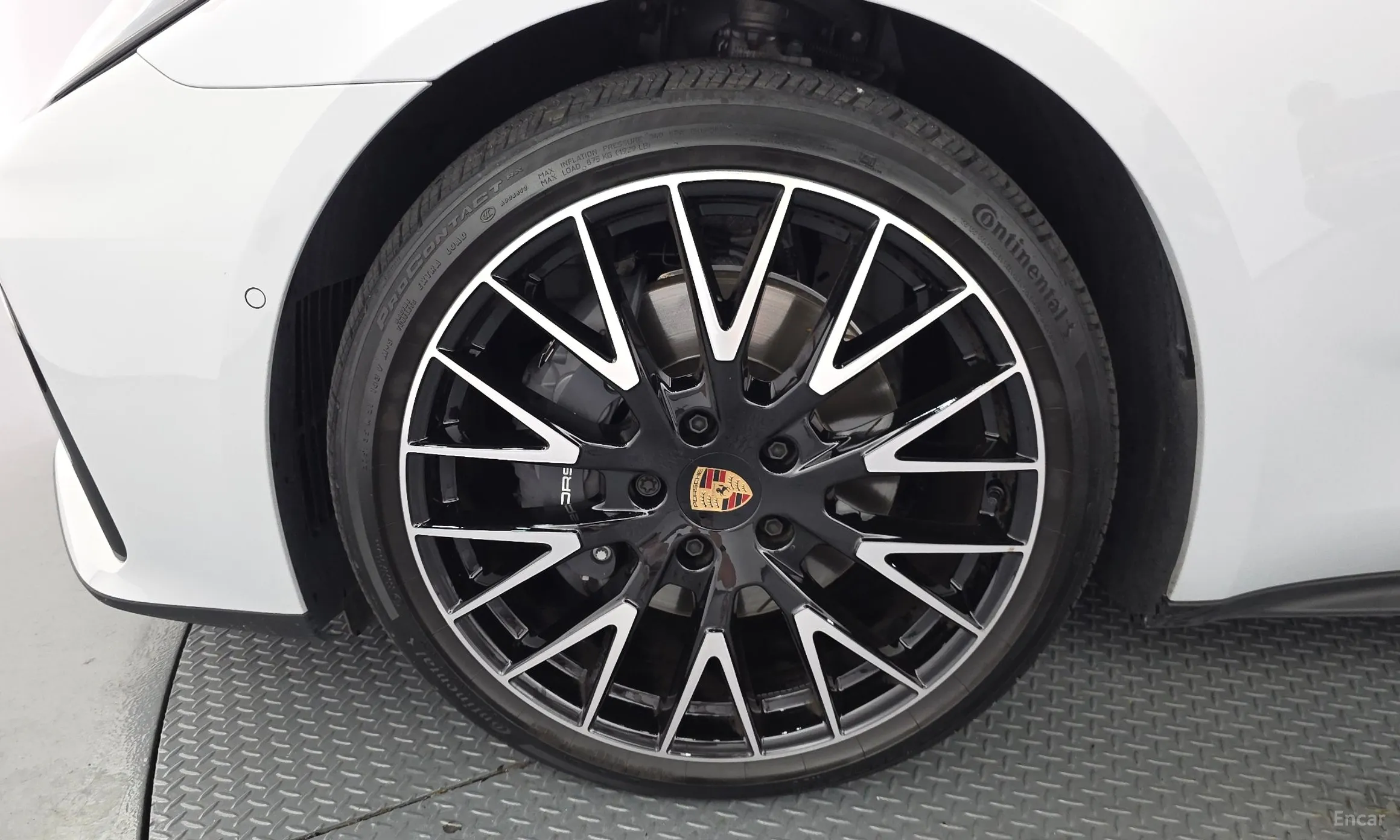 Porsche Panamera (976) превью 5