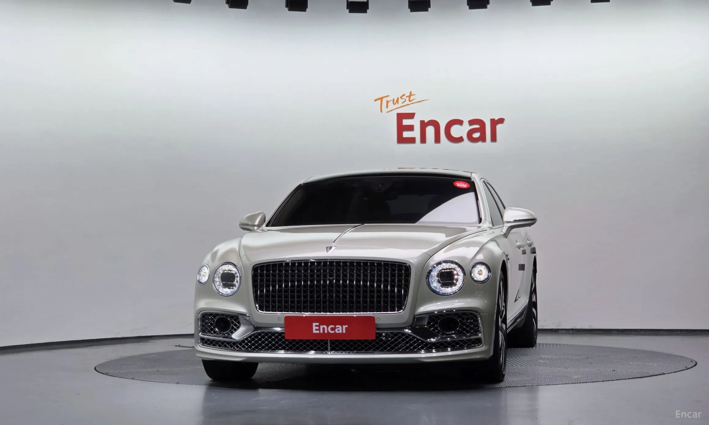 Bentley Flying Spur 3rd Generation превью 3