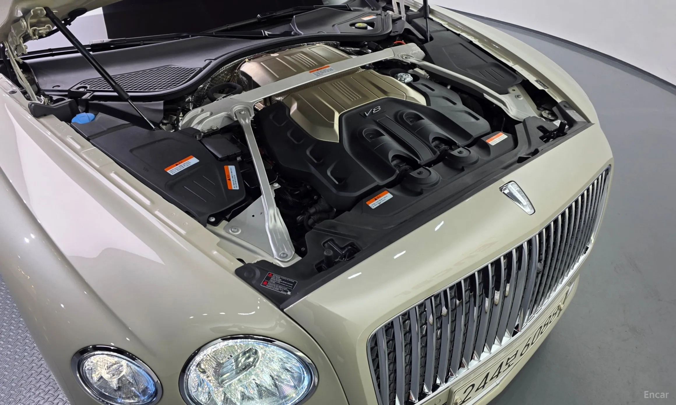 Bentley Flying Spur 3rd Generation превью 6
