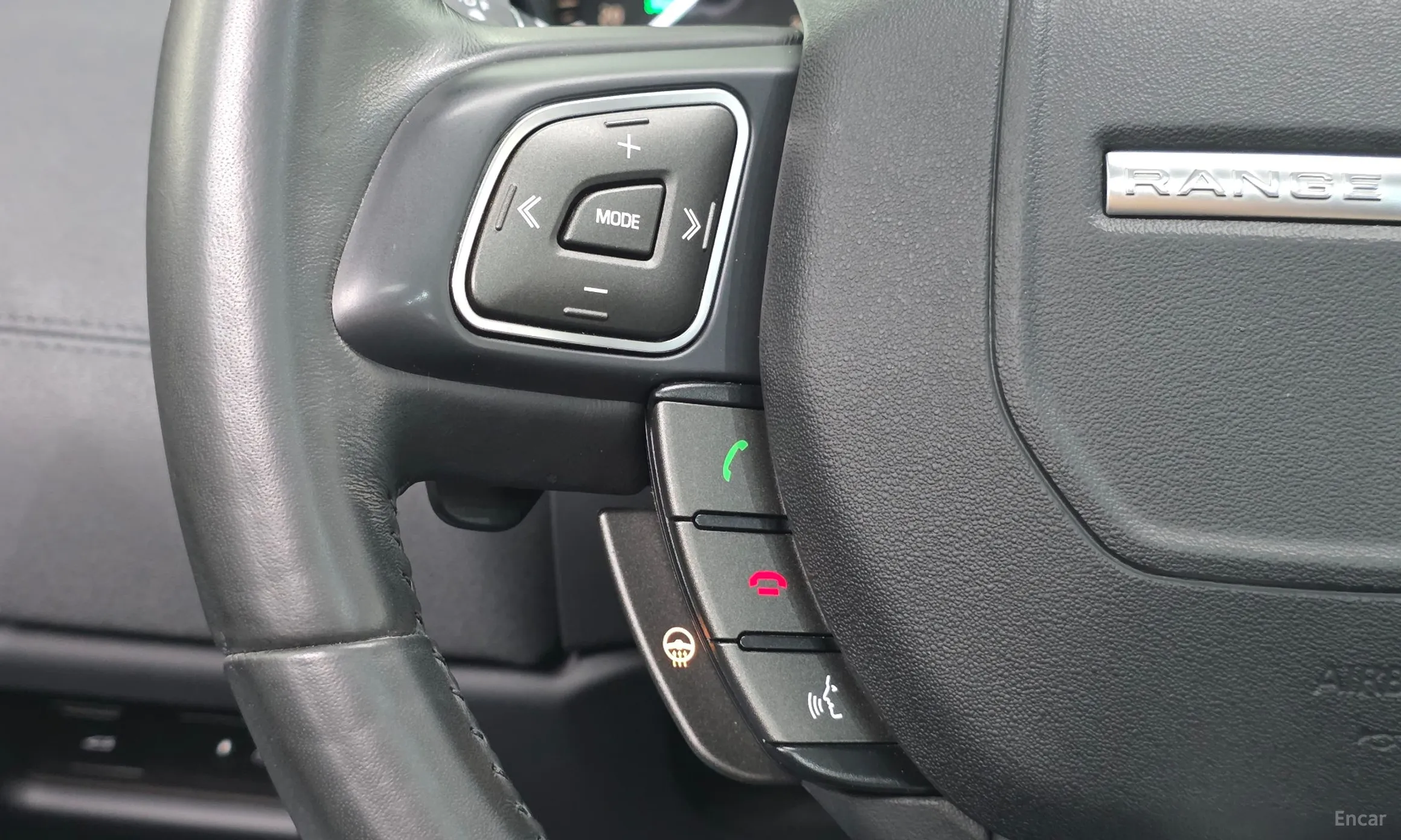 Land Rover Range Rover Evoque превью 16