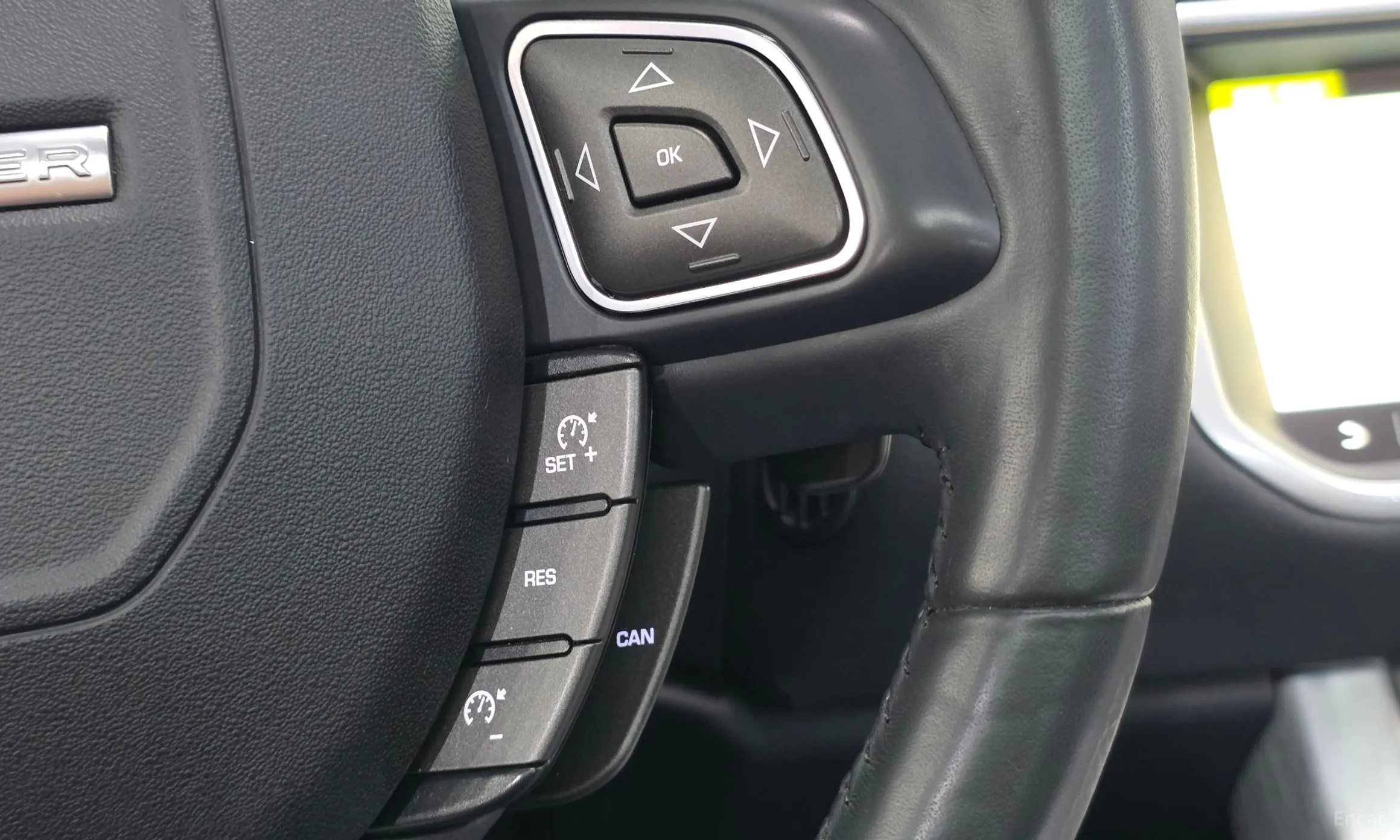 Land Rover Range Rover Evoque превью 17